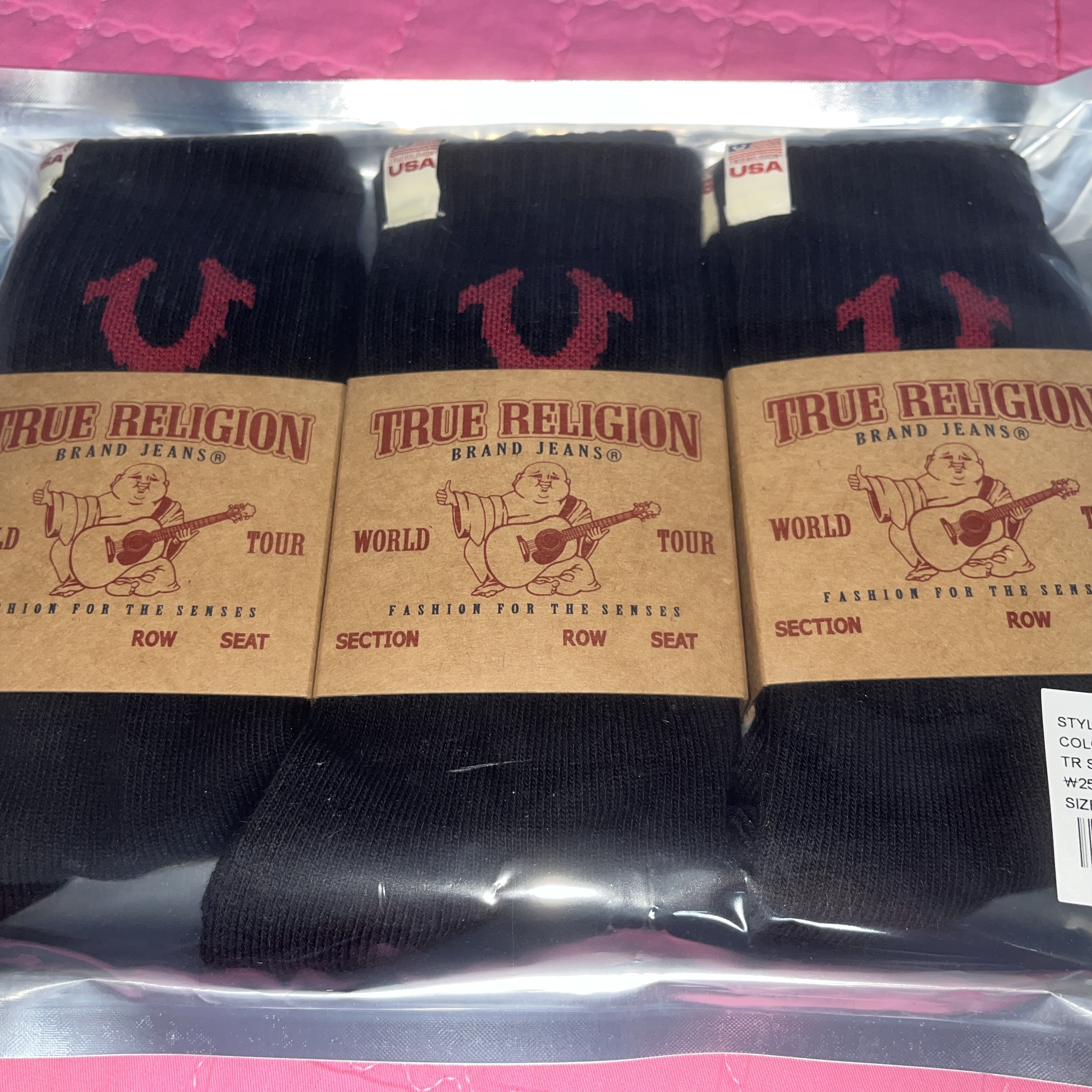 True Religion TR Symbol Socks 3Pack Black 착용 스타일