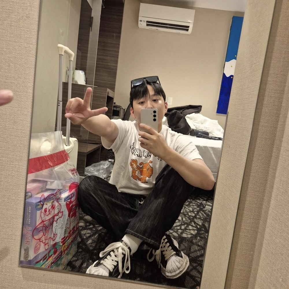KREAM 프로필 이미지