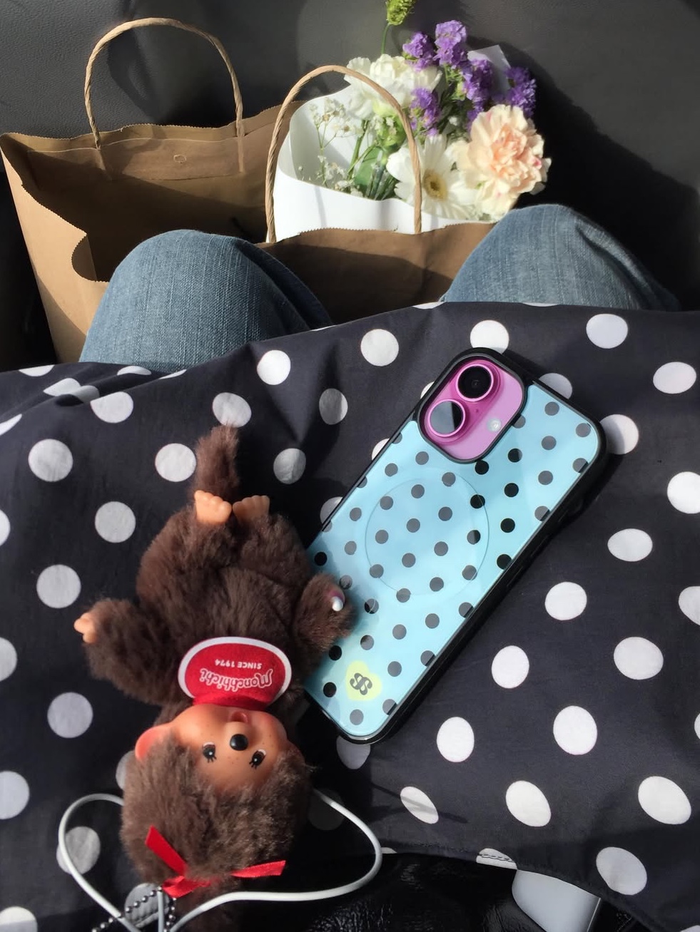 earpearp Baby Blue Dot Epoxy Bumper Case 착용 스타일 - 4