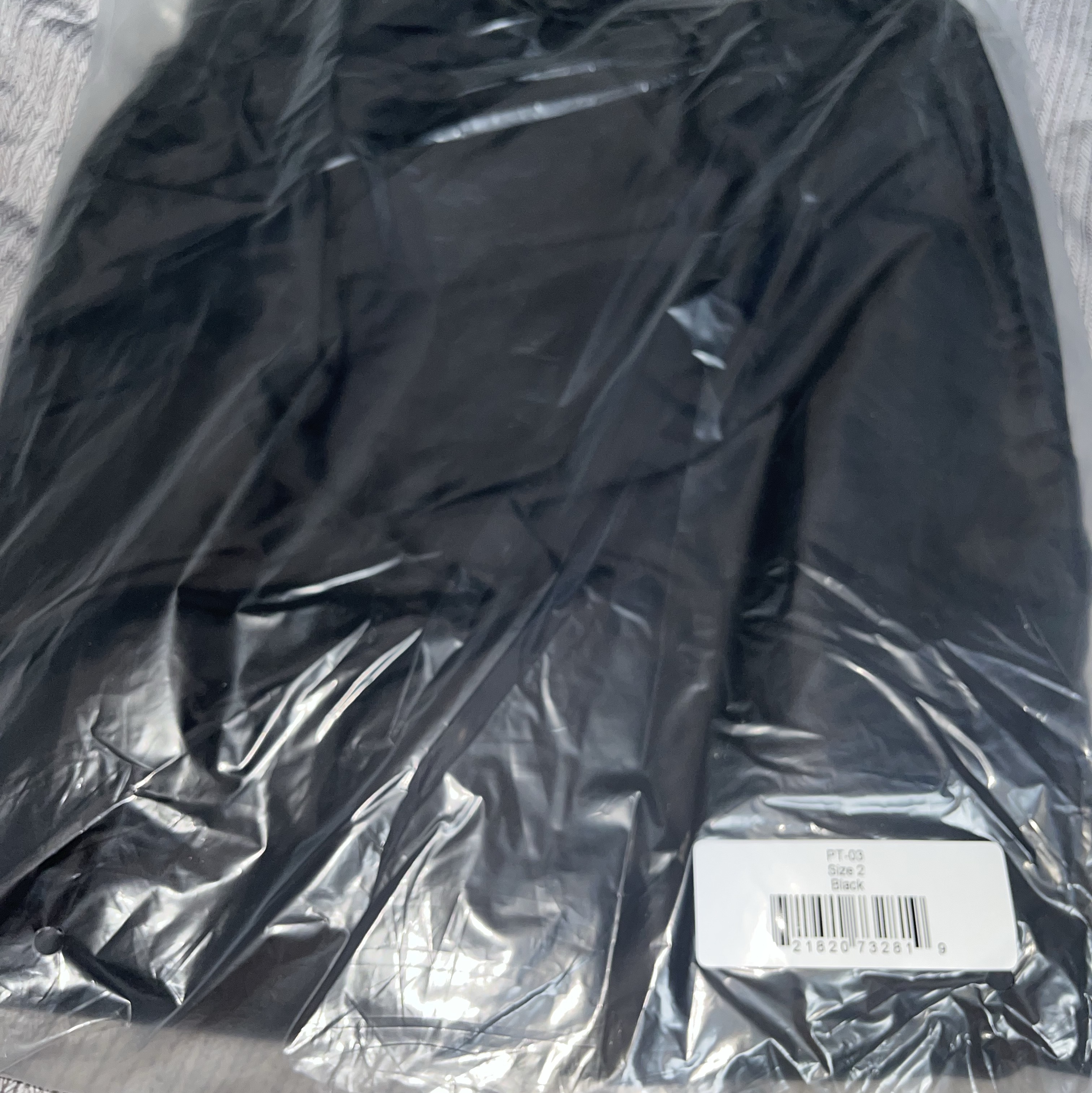 Yeezy PT-03 Black 착용 스타일