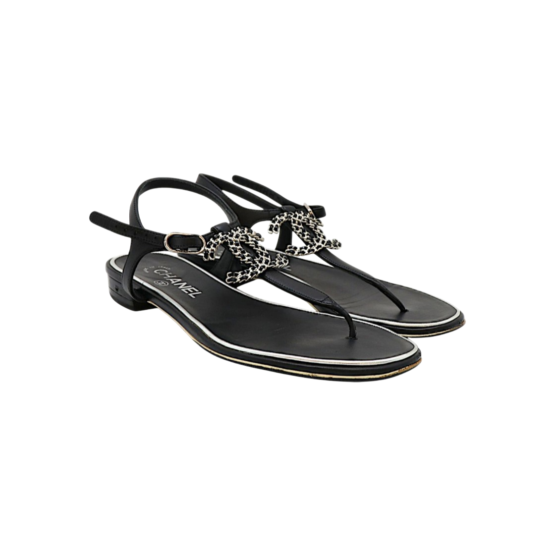 ITAFLFMKW5RJ Chanel CC Logo Flip Flop Sandals G34423