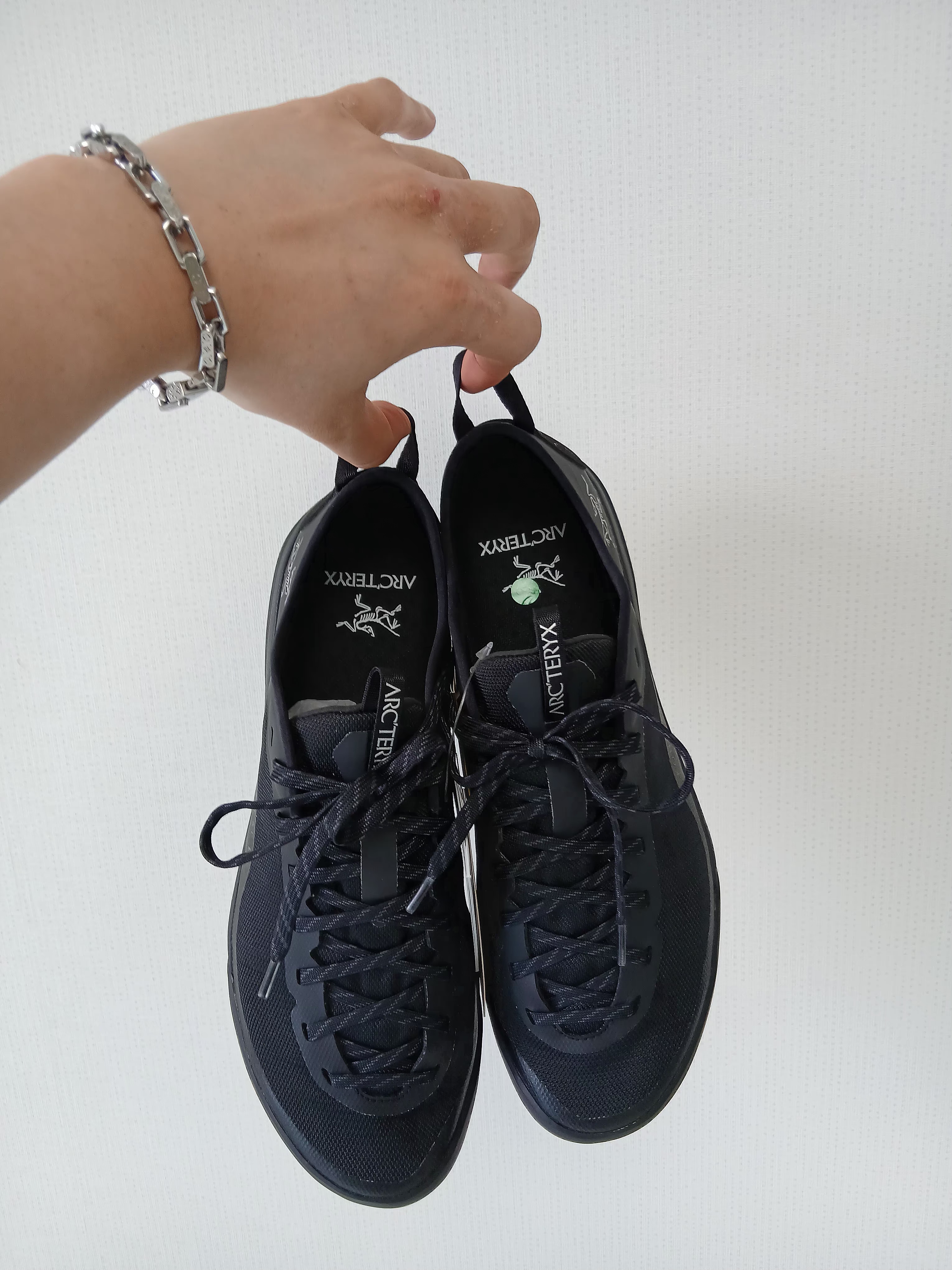Arc'teryx Konseal LT Black, (W) Arc'teryx Konseal LT Black 착용 스타일 - 2
