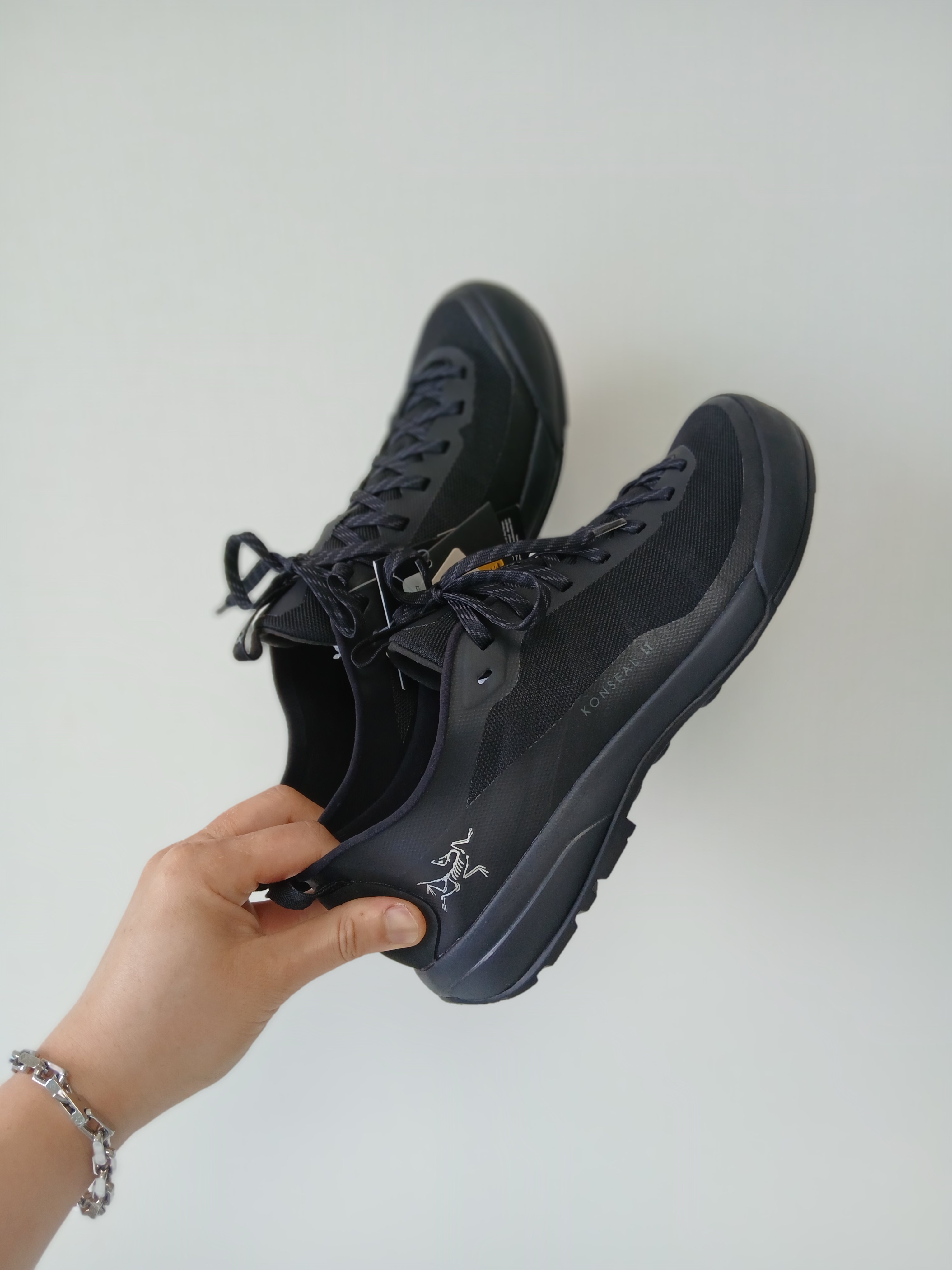 Arc'teryx Konseal LT Black, (W) Arc'teryx Konseal LT Black 착용 스타일 - 1
