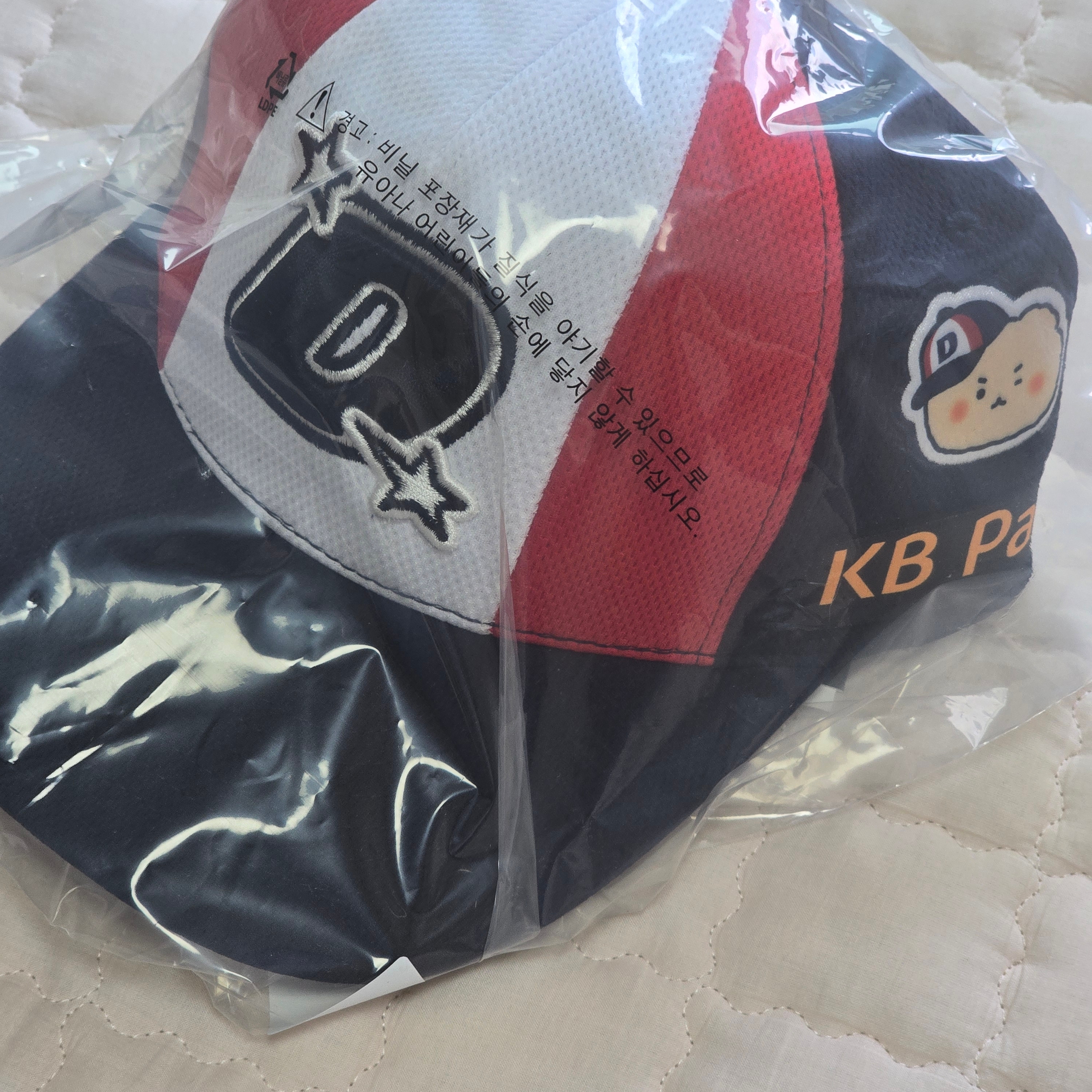 Doosan Bears x Manggom Authentic Ball Cap Navy 착용 스타일