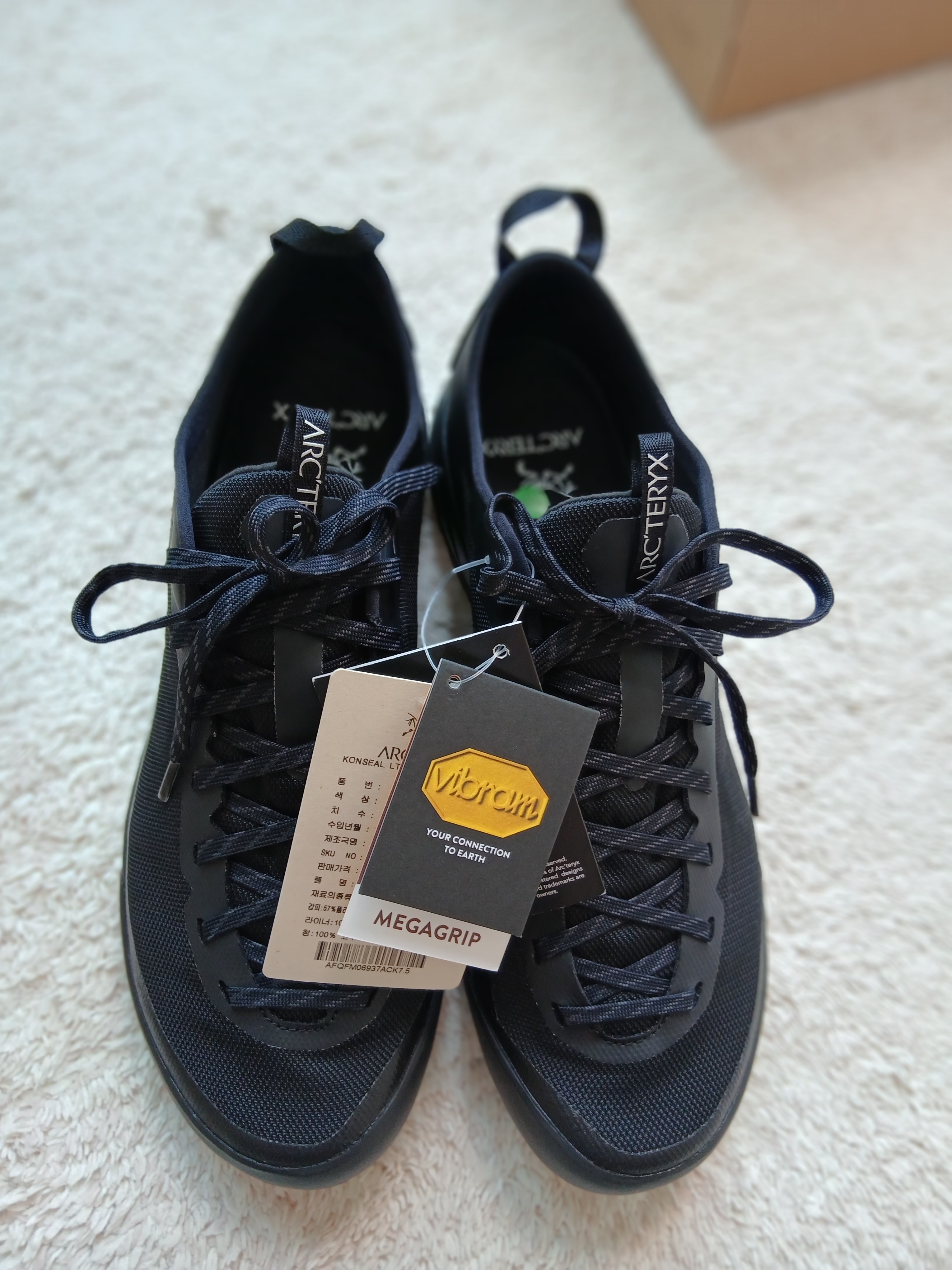 Arc'teryx Konseal LT Black, (W) Arc'teryx Konseal LT Black 착용 스타일 - 10