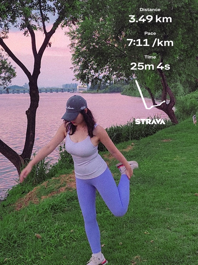 (W) Andar Air Cotton Siri Signature 9 Leggings Black 착용 스타일 - 1