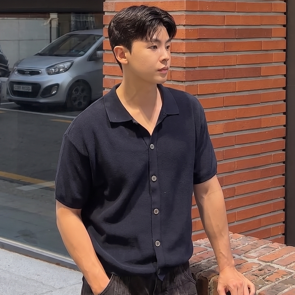 니티드 쿨에버 PK 크롭 반팔 가디건 네이비(Knitted Coolever PK Crop Half Sleeve Cardigan Navy) - 2