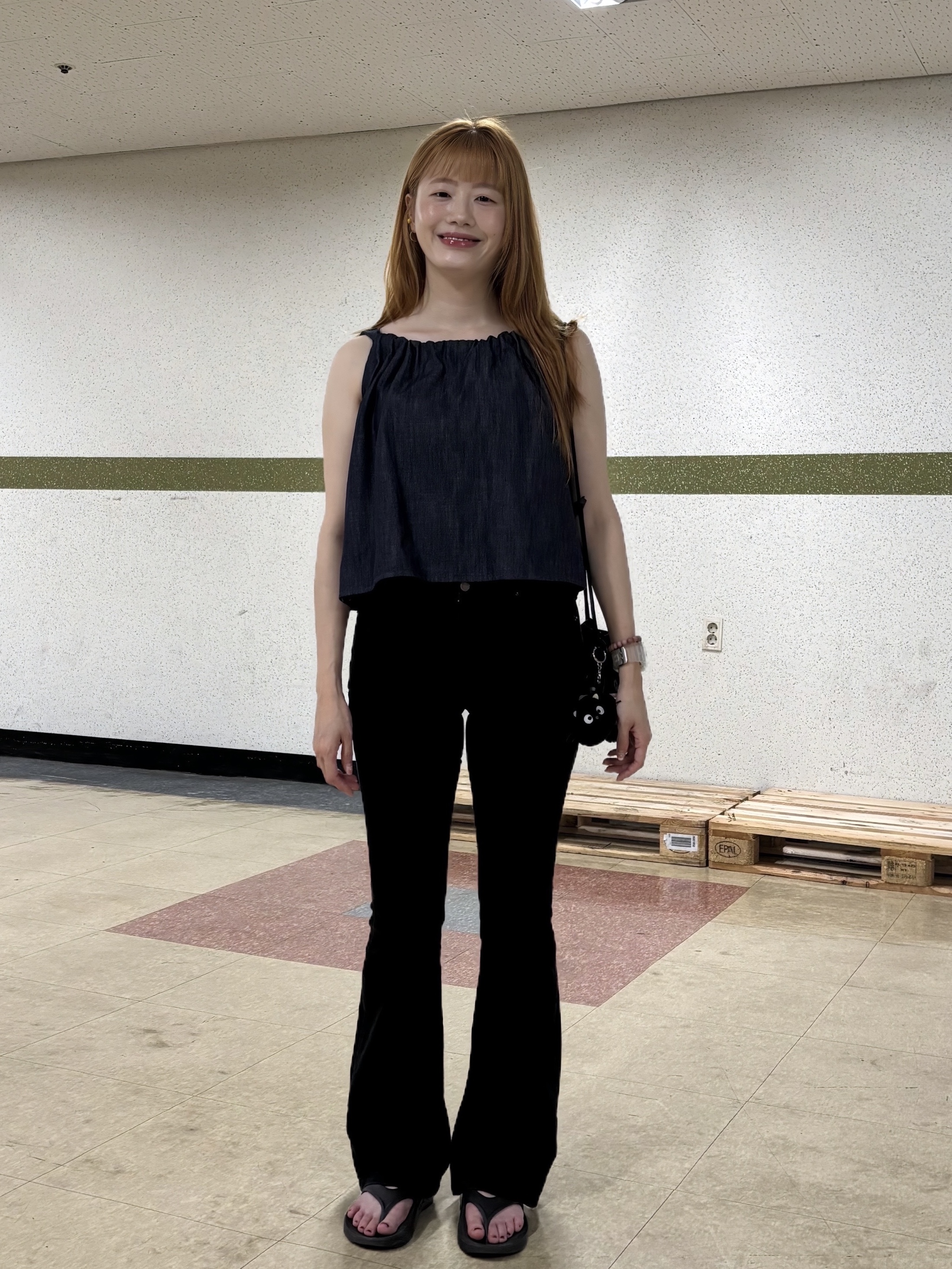 Sou Sou Poketle Mesh Sacoche Black, Oofos OOriginal Black 착용 스타일 - 1