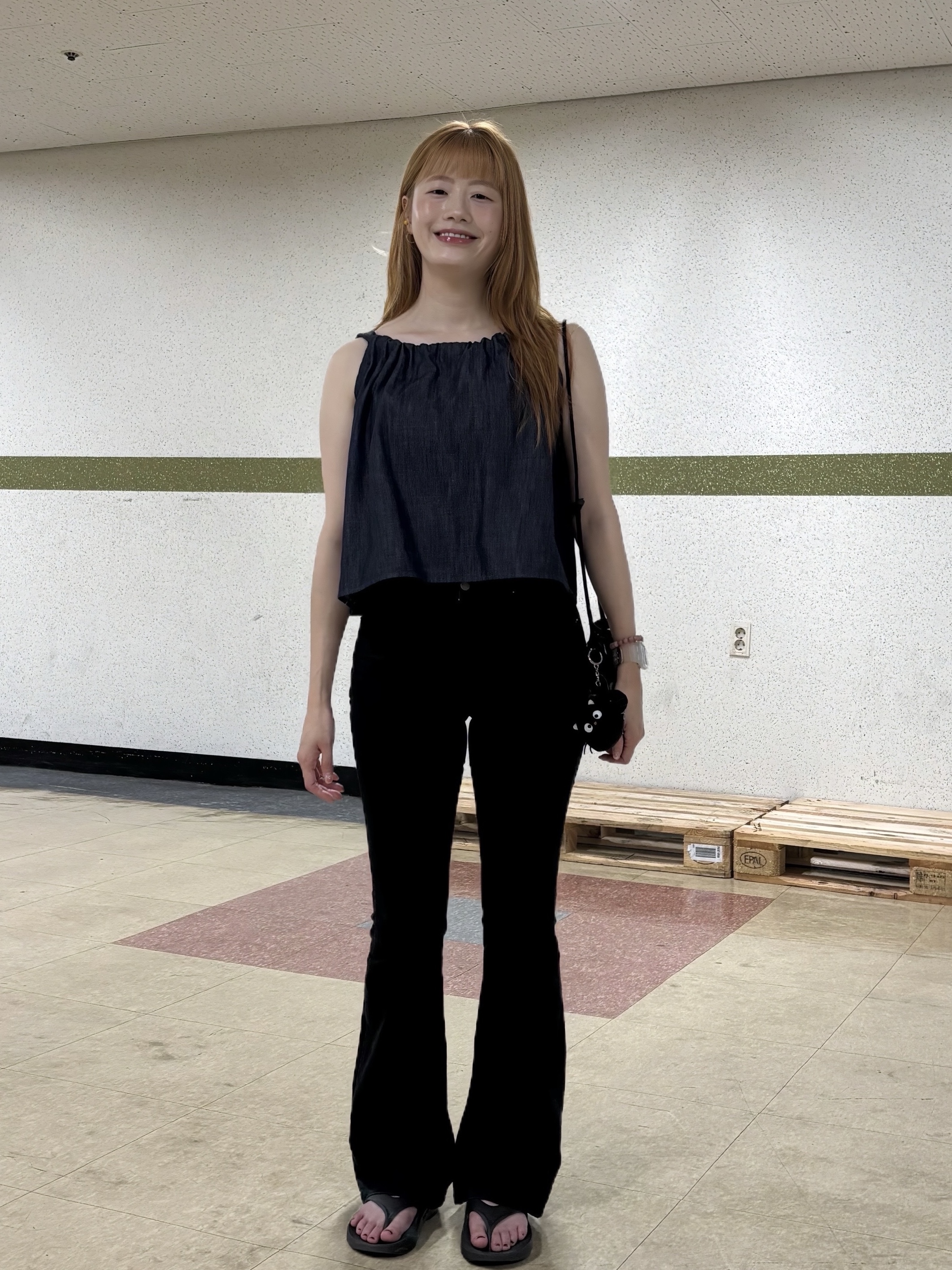 Sou Sou Poketle Mesh Sacoche Black, Oofos OOriginal Black 착용 스타일 - 7