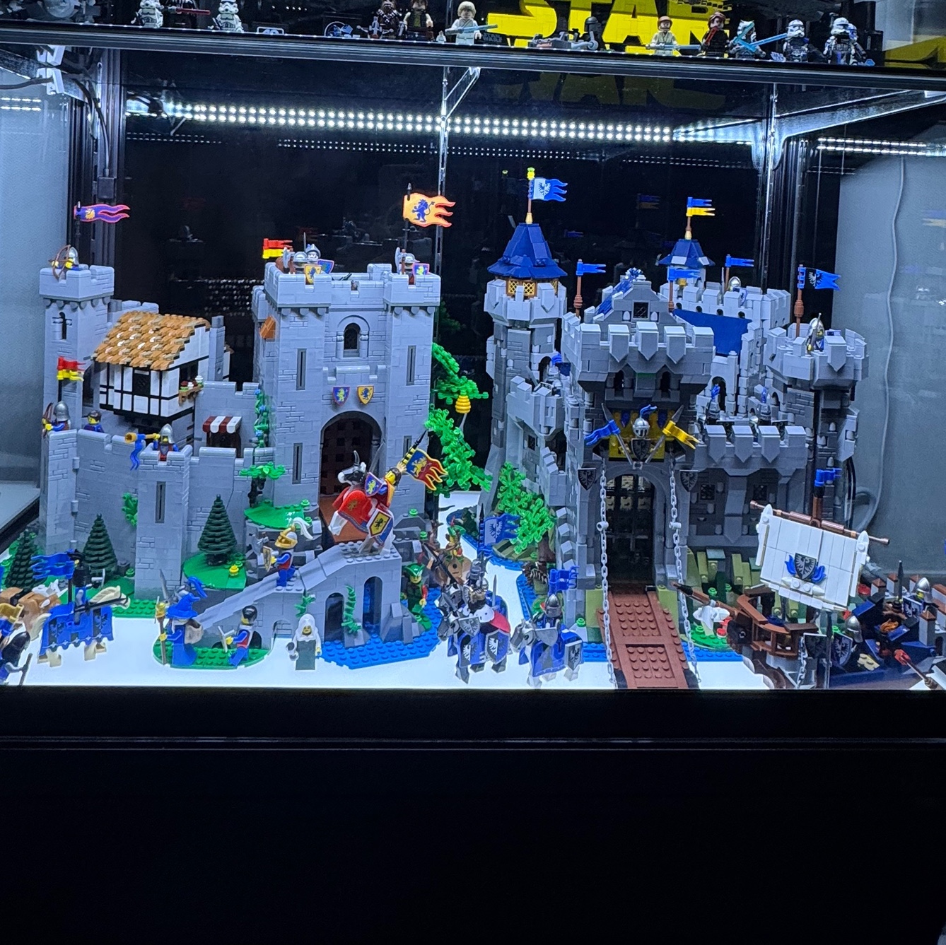 Lego Lion Knights' Castle 착용 스타일