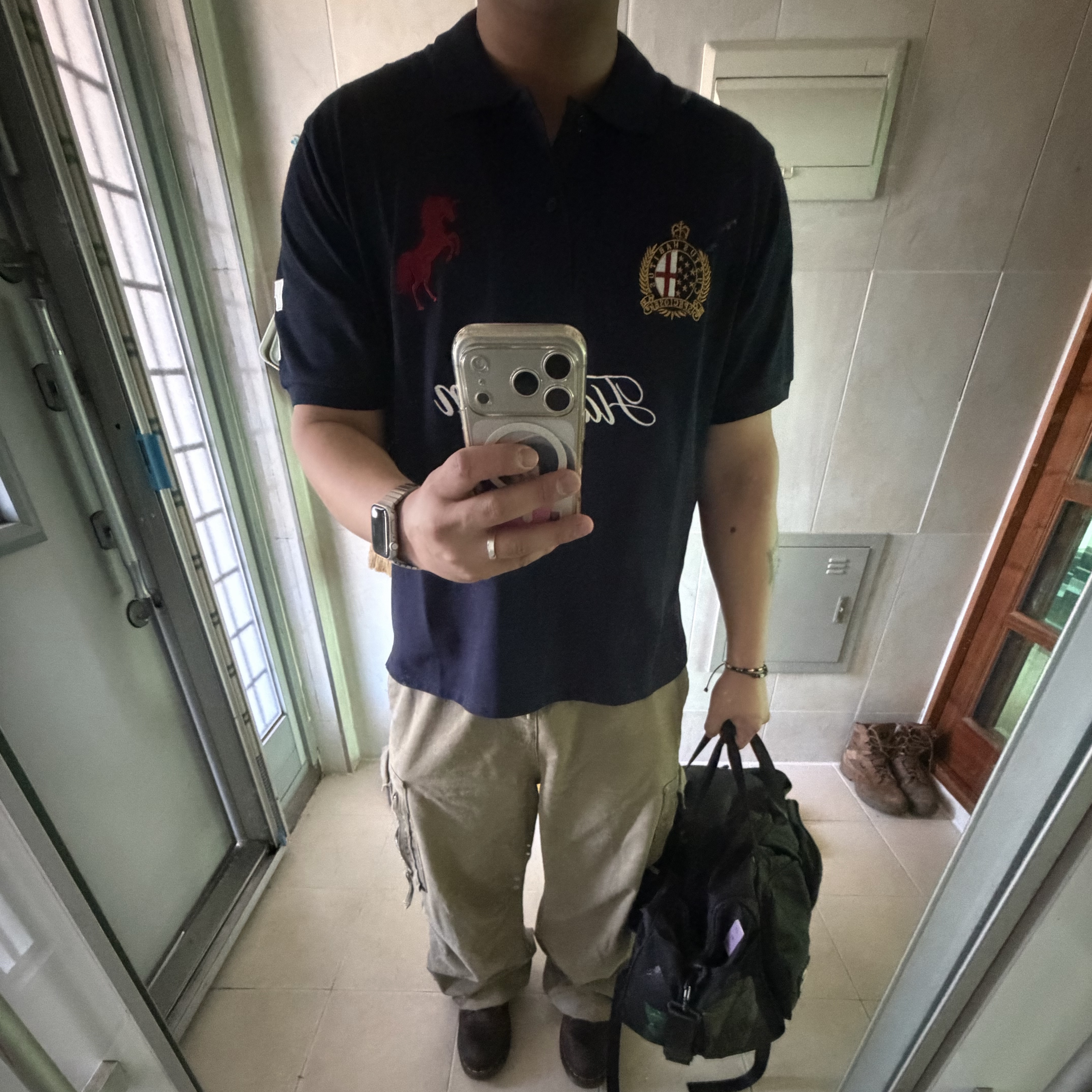 Flavorism Red Horse Pique Shirt Navy, Dr. Martens 1461 Crazy Horse Dark Brown 착용 스타일 - 1