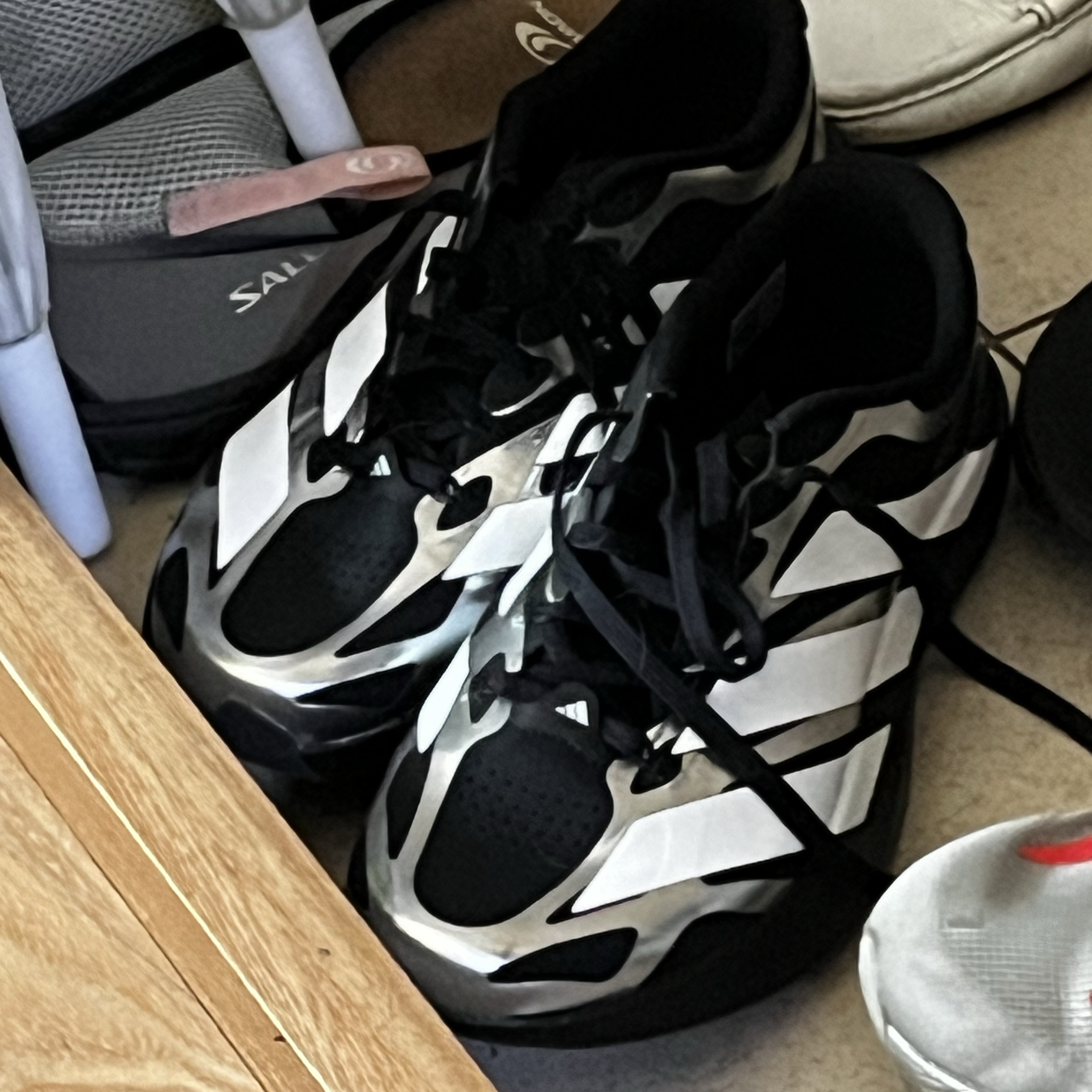 Adidas Adizero EVO SL EXO Core Black Cloud White 착용 스타일