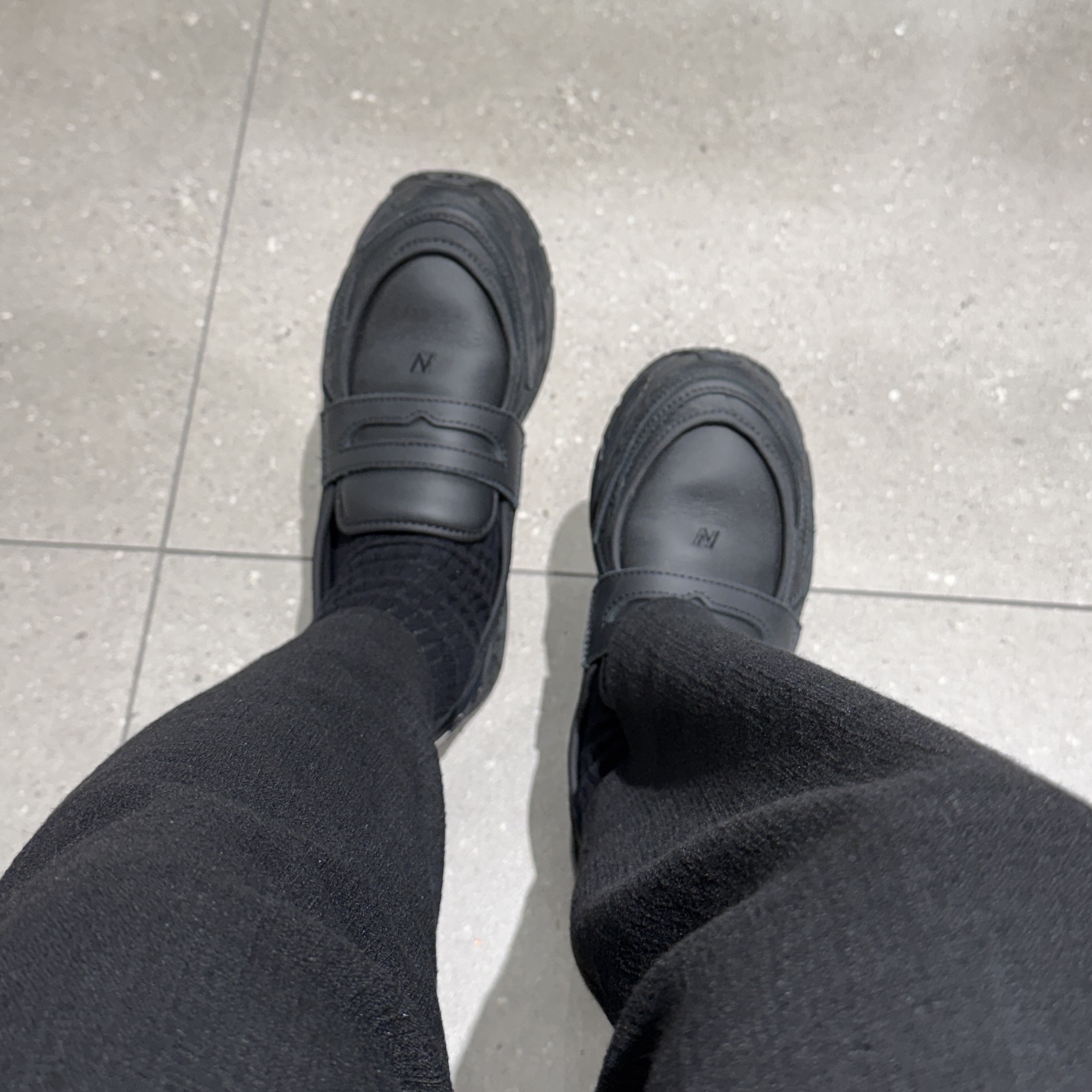 New Balance 1906L Black 착용 스타일 - 2