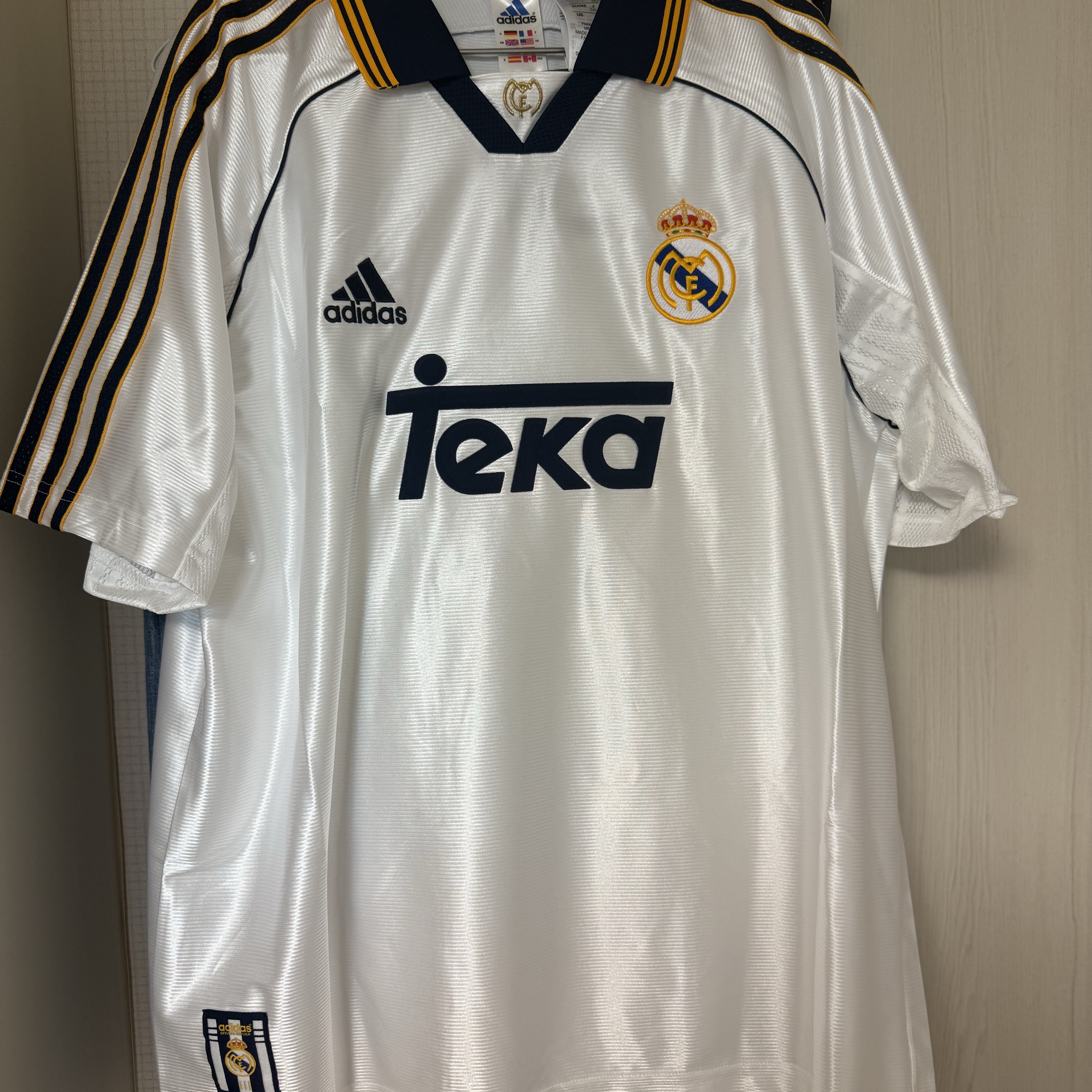 Adidas Real Madrid 99/00 Home Jersey White - KR Sizing (Non Marking Ver.) 착용 스타일 - 2