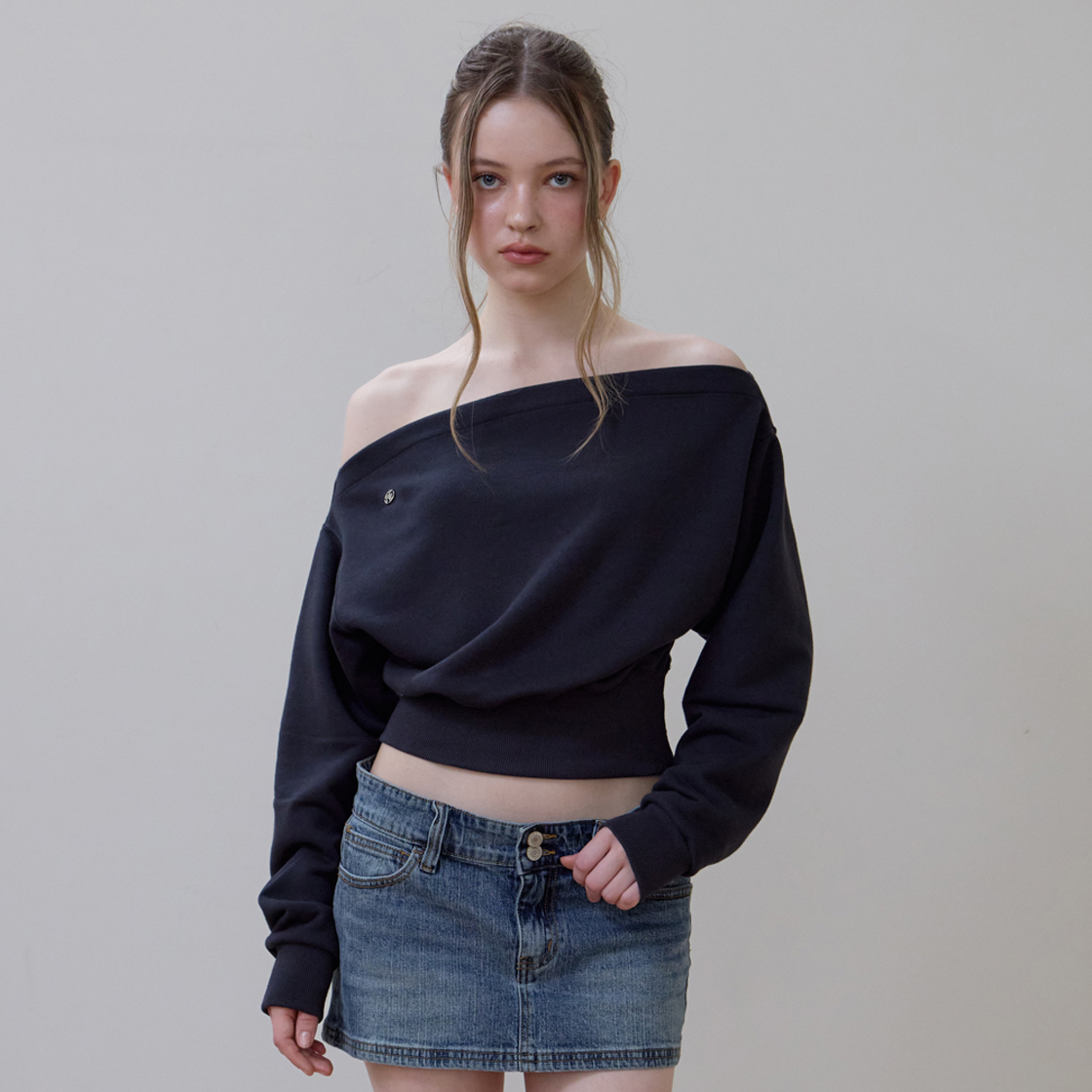 로제프란츠 크롭 오프숄더 스웨트셔츠 [차콜](Rosefrantz Crop Off Shoulder Sweatshirt [Charcoal]) - 3