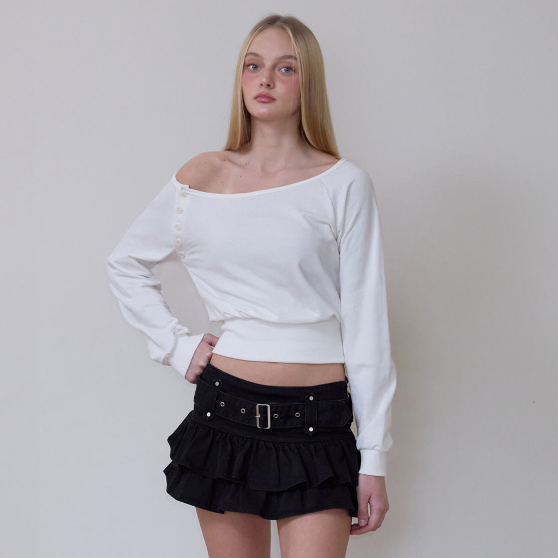 로제프란츠 오프숄더 버튼 스웨트셔츠 [아이보리](Rosefrantz Off-Shoulder Button Sweatshirt [Ivory]) - 2