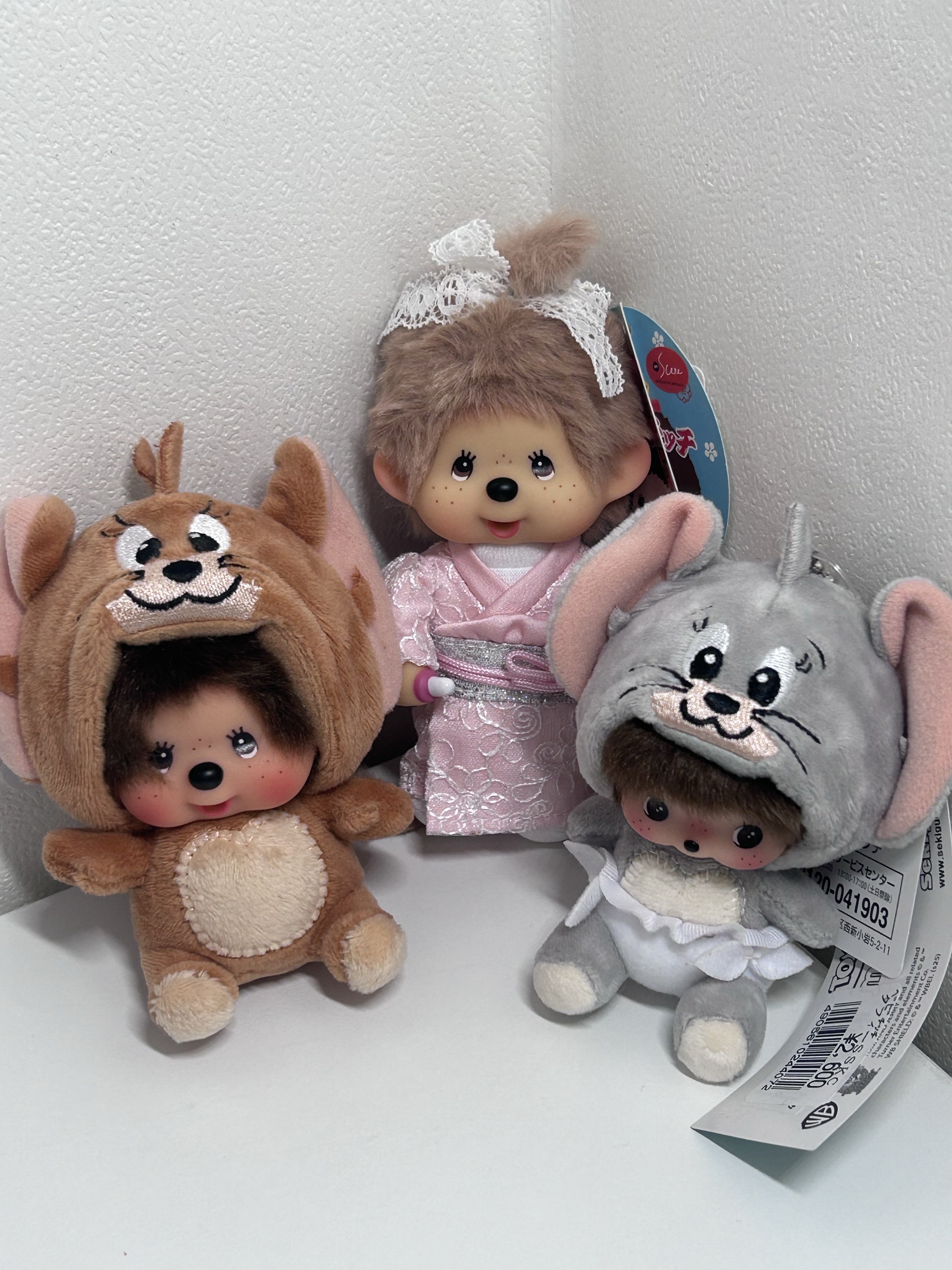몬치치 x 톰과 제리 SS 인형 미니 키 체인 제리, 몬치치 x 톰과 제리 SS 인형 미니 키 체인 터피 착용 스타일