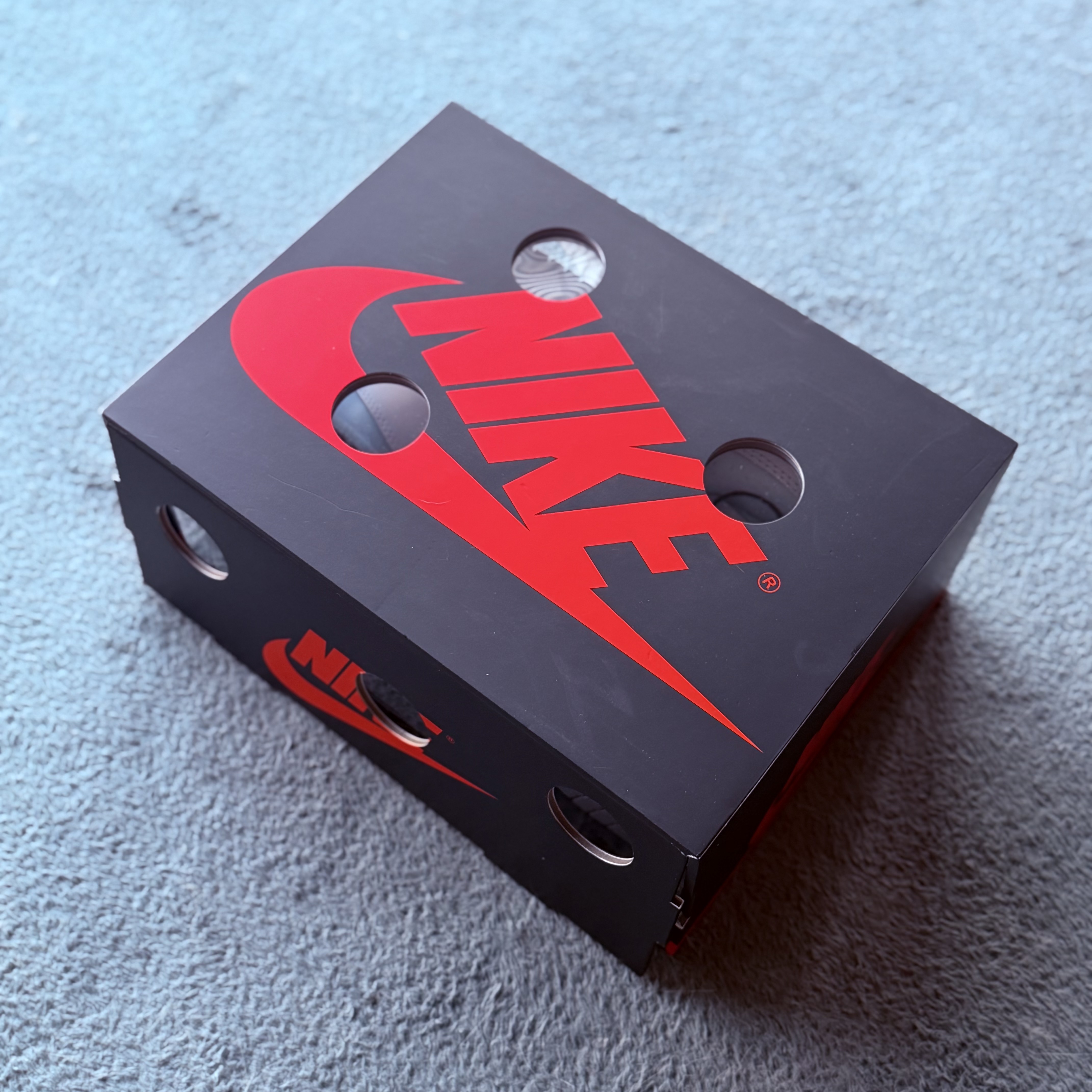 Jordan 1 x Virgil Abloh Archive Retro High Alaska White 착용 스타일 - 1