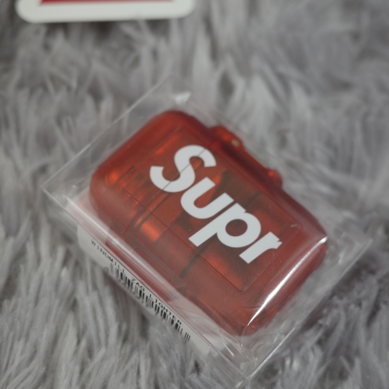 Supreme x Windmill Zag Lighter Red - 26SS 착용 스타일 - 1