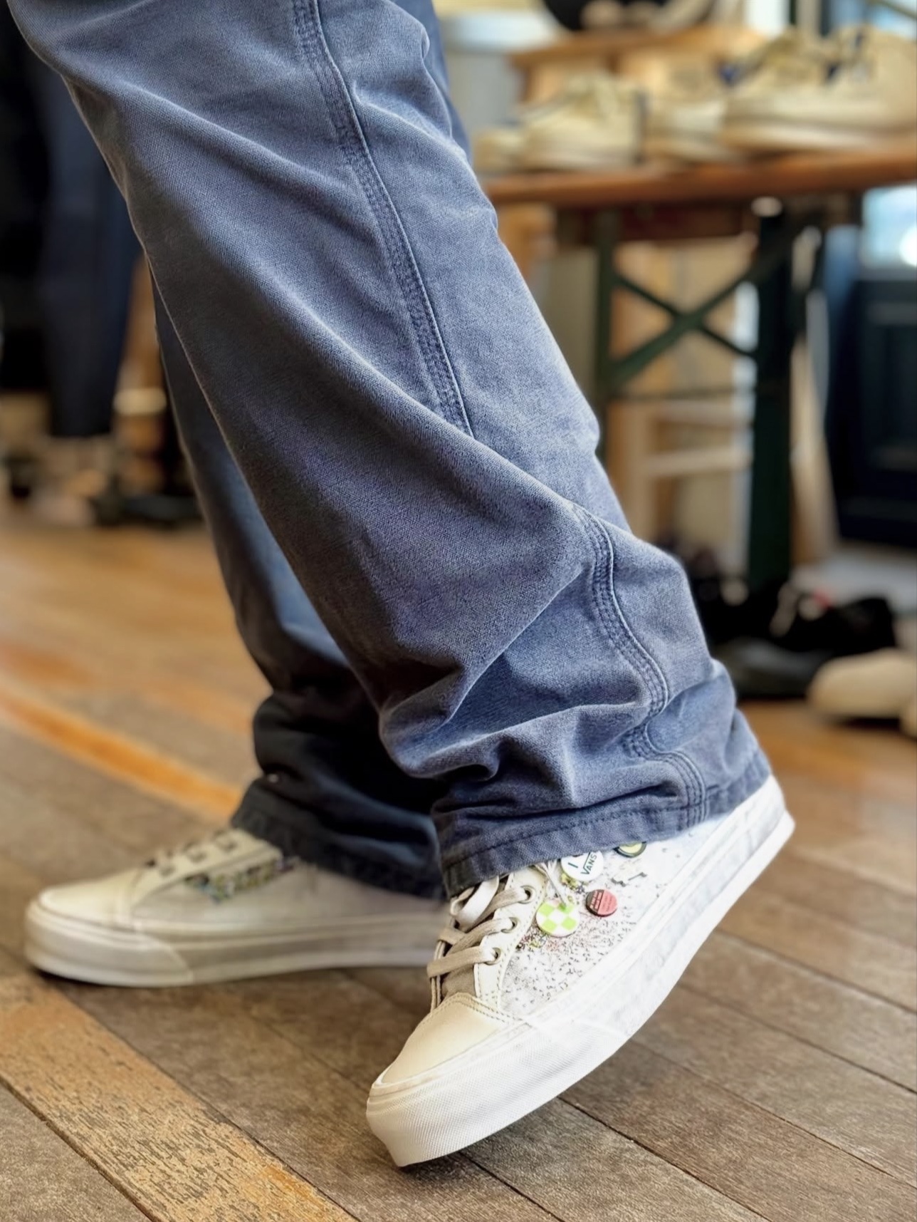 Vans Premium Old Skool 36 LX Souvenir Oatmeal Beige 착용 스타일 - 2