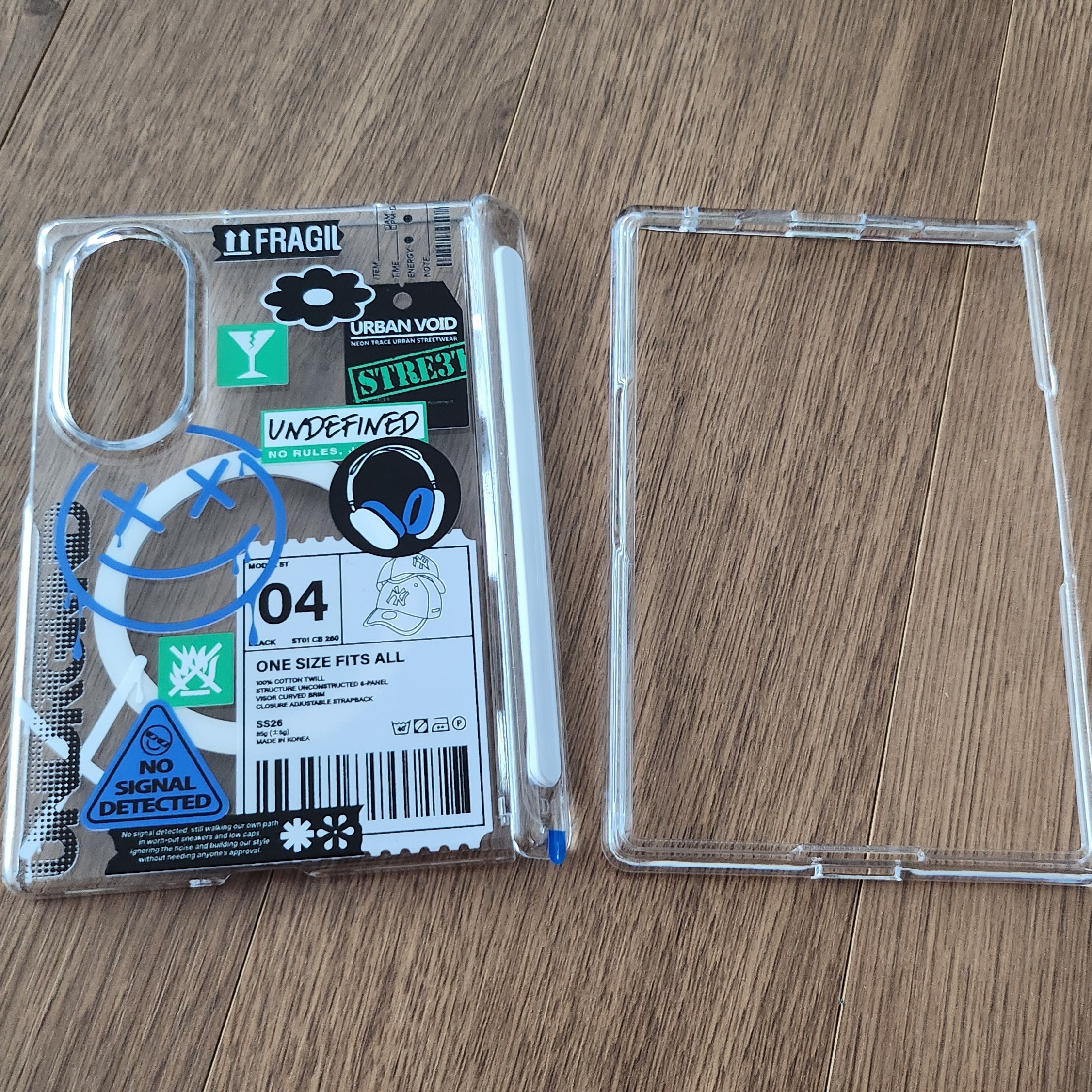 Samsung Galaxy Z Fold8 1TB Cream (Korean Ver.) 착용 스타일 - 1