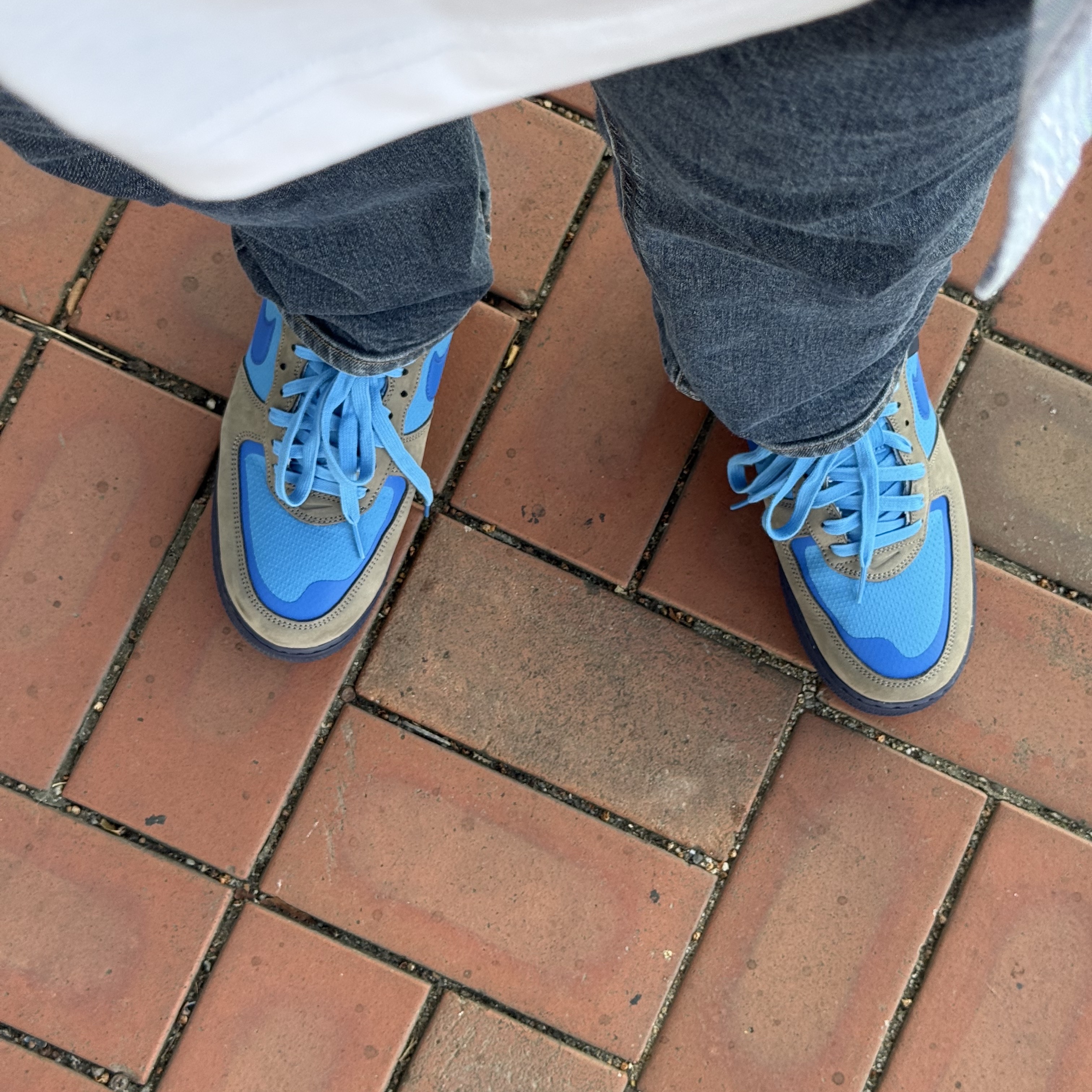 Nike x Stash Air Force 1 Low SP Soft Grey and Harbor Blue 2024 착용 스타일