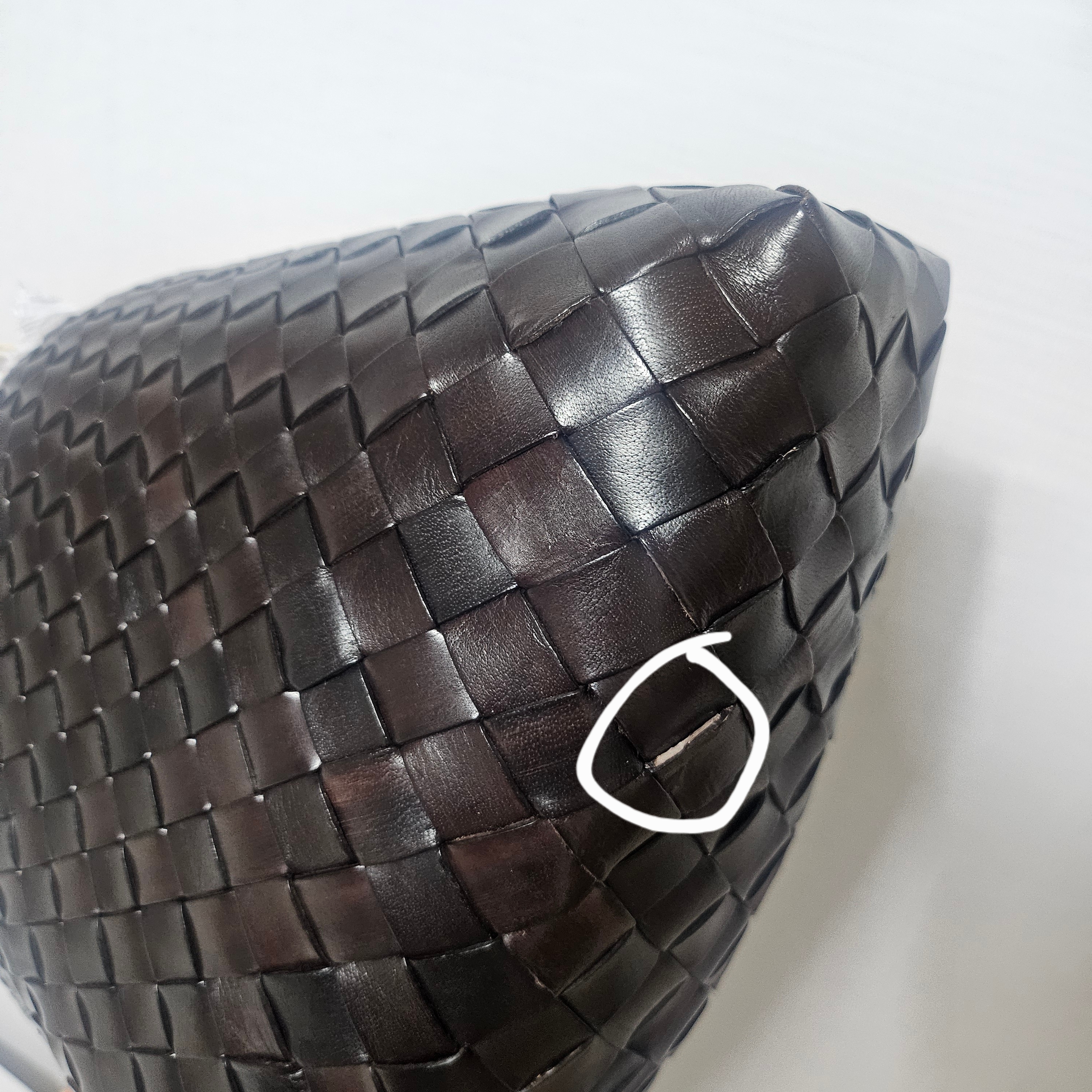 Dragon Diffusion Santa Croce Small Dark Brown, Balenciaga Track Sneakers White 착용 스타일 - 2