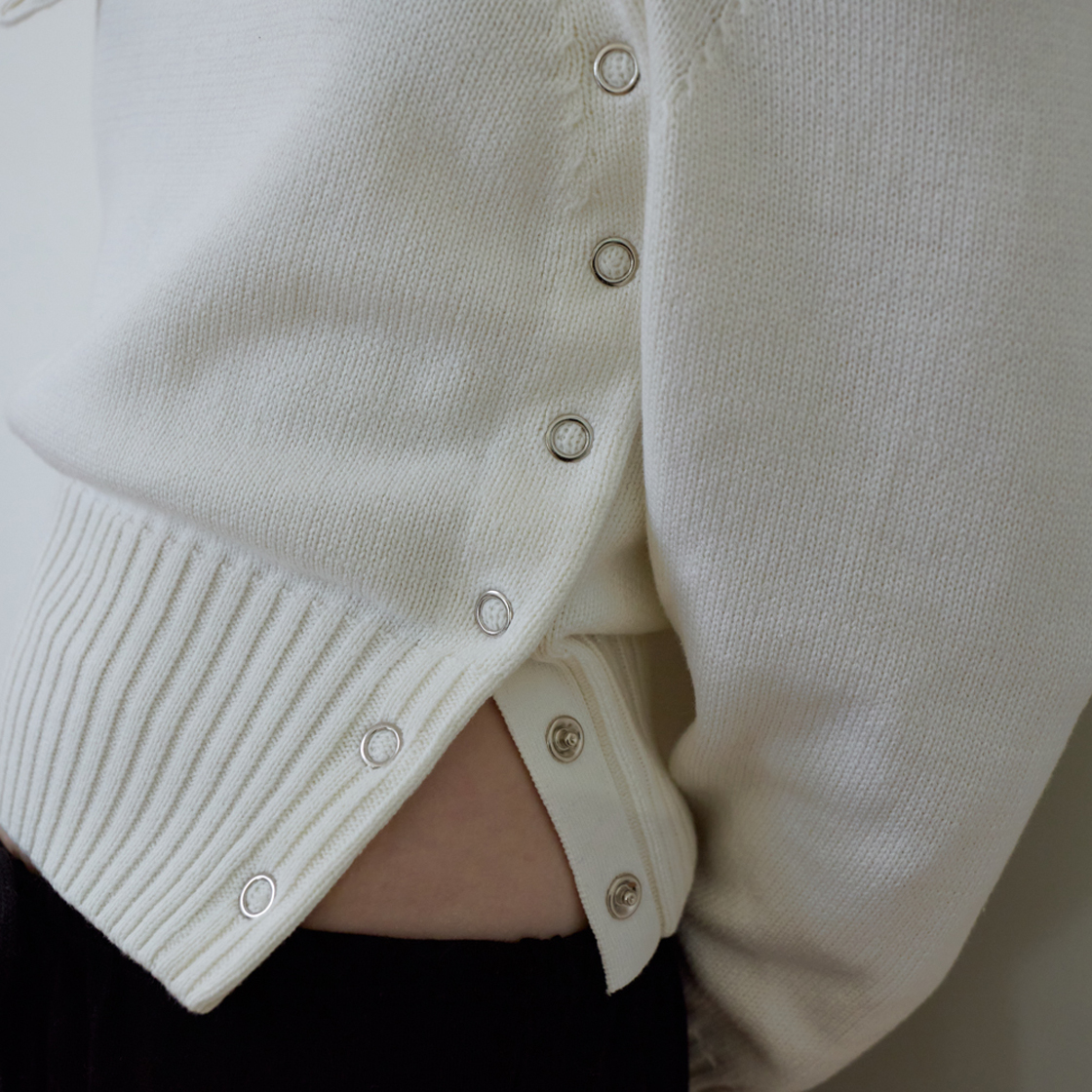 로제프란츠 폴드 오프숄더 니트 [아이보리](Rosefrantz Fold Off Shoulder Knit [Ivory]) - 5