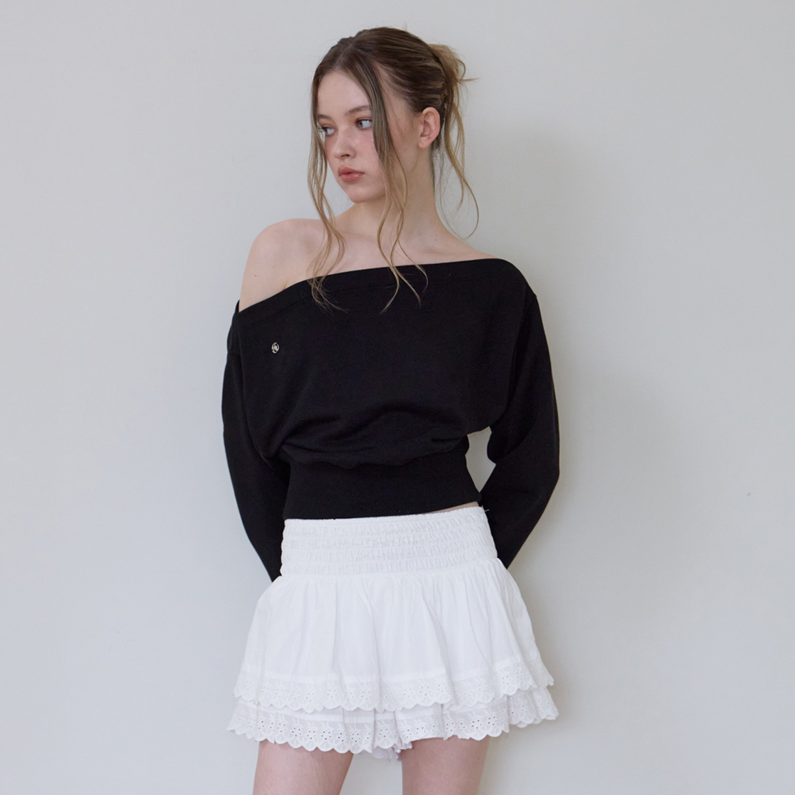 로제프란츠 크롭 오프숄더 스웨트셔츠 [블랙](Rosefrantz Crop Off Shoulder Sweatshirt [Black]) - 2