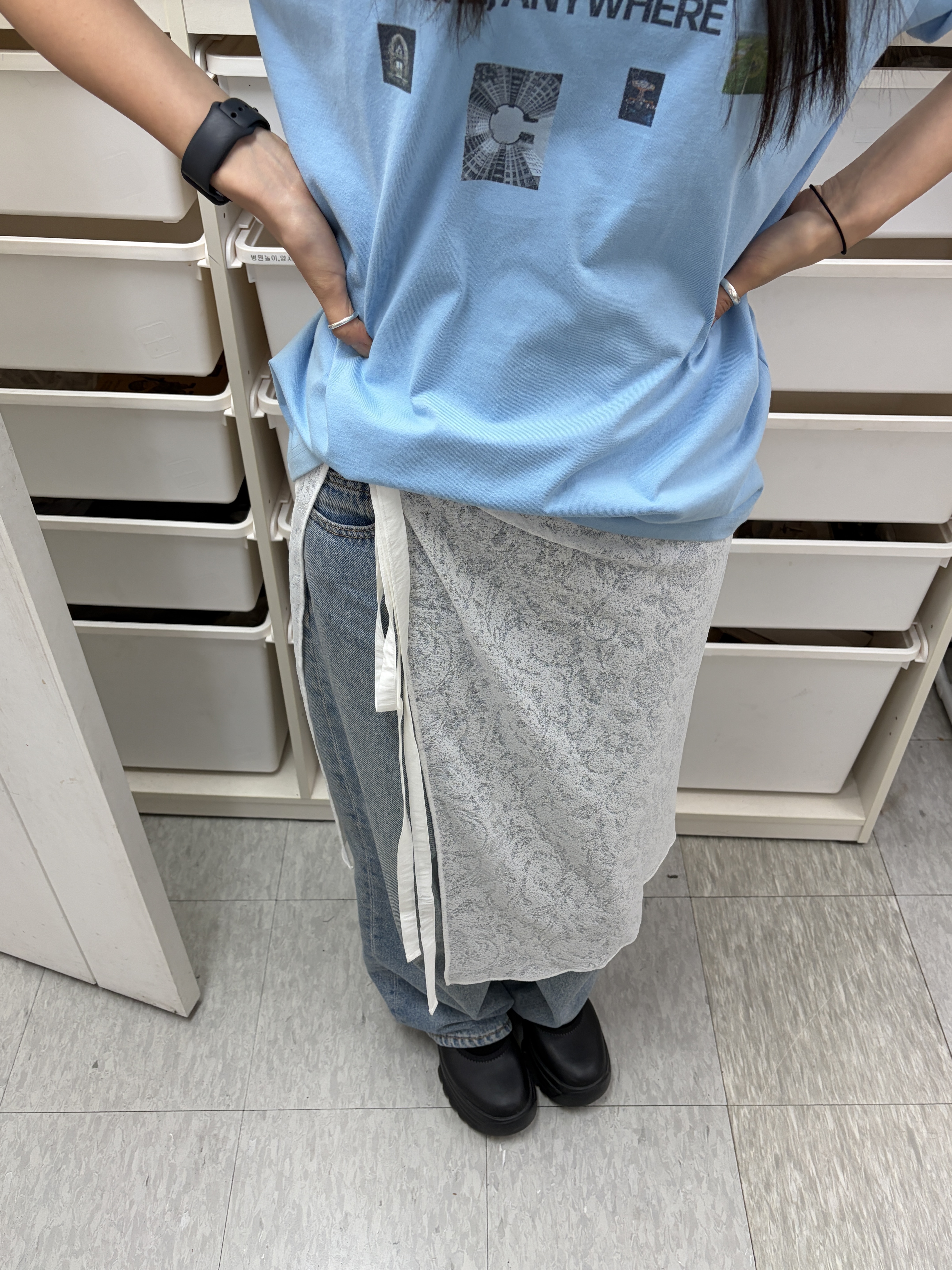 Riomeu Chiffon See Through Layered Long Wrap Skirt White 착용 스타일 - 3