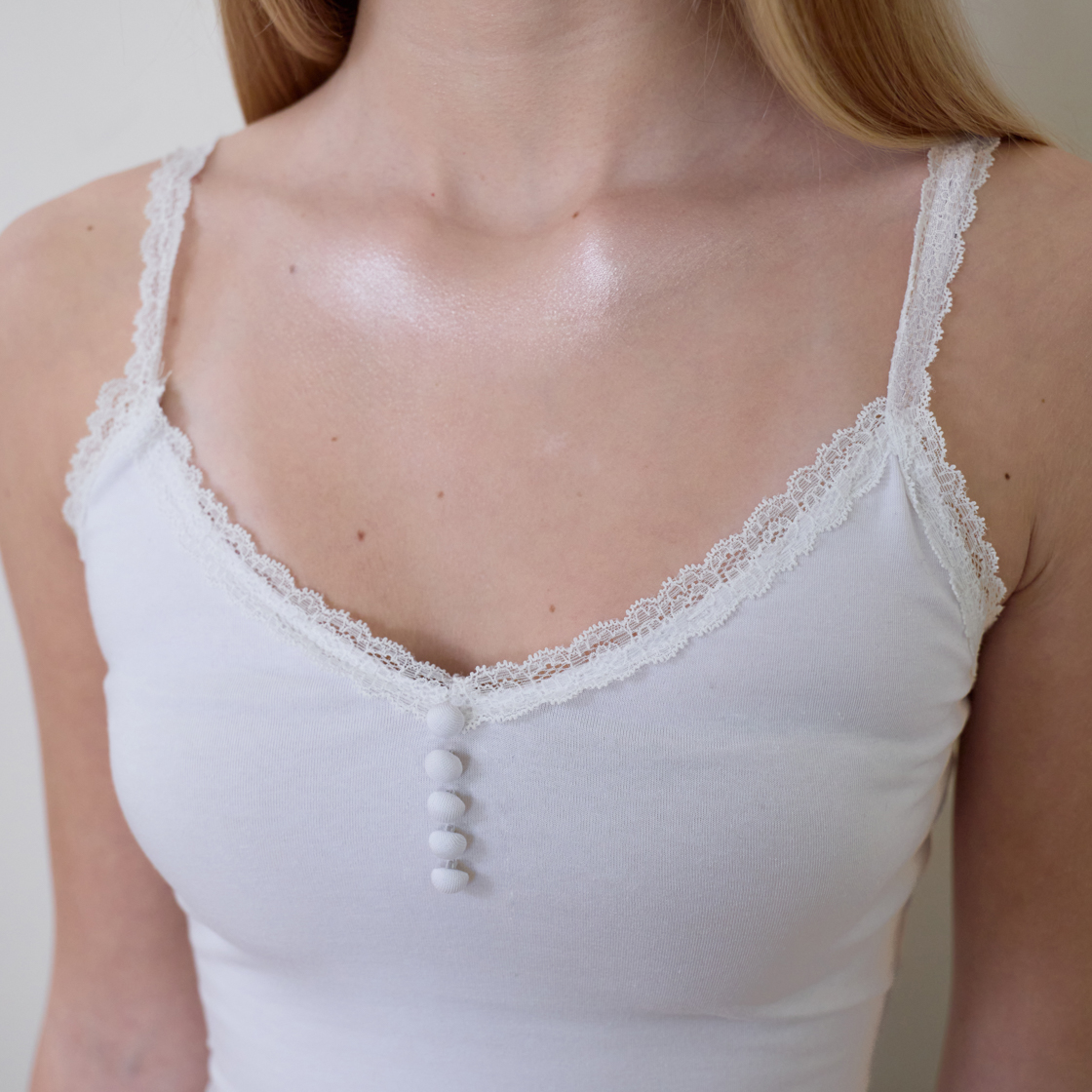 로제프란츠 버튼 레이스 슬리브리스 [아이보리](Rosefrantz Button Lace Sleeveless [Ivory]) - 4