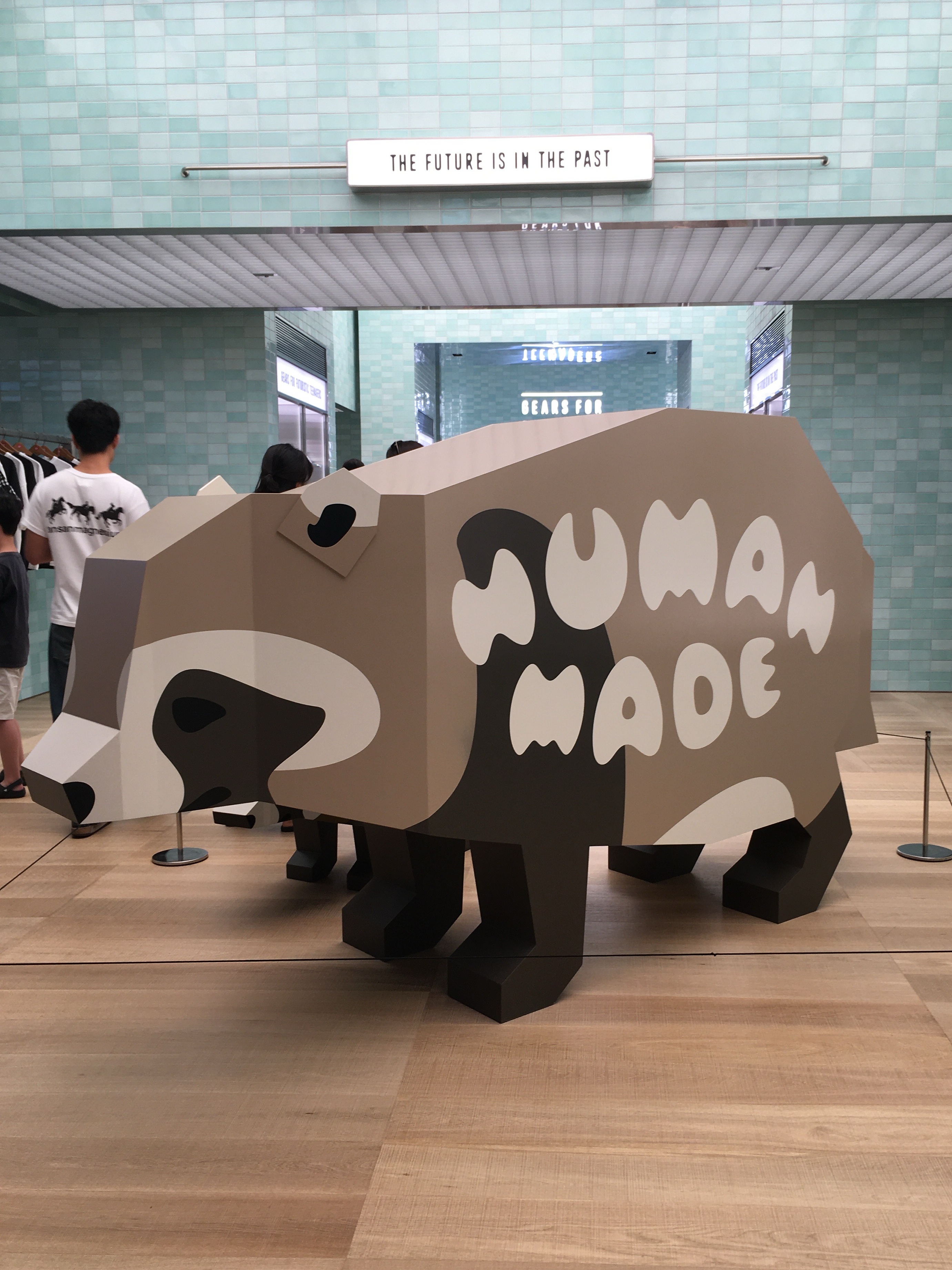 Human Made Heart Pocket T-Shirt Jamsil Black, Human Made Heart Graphic T-Shirt Black - Jamsil Store Exclusive 착용 스타일 - 6