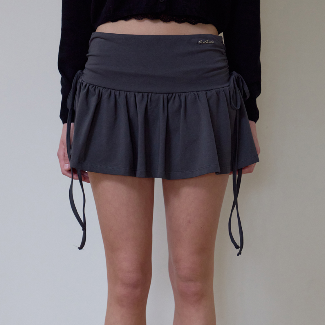 로제프란츠 사이드 셔링 미니 스커트 [차콜](Rosefrantz Side Shirring Mini Skirts [Charcoal]) - 2