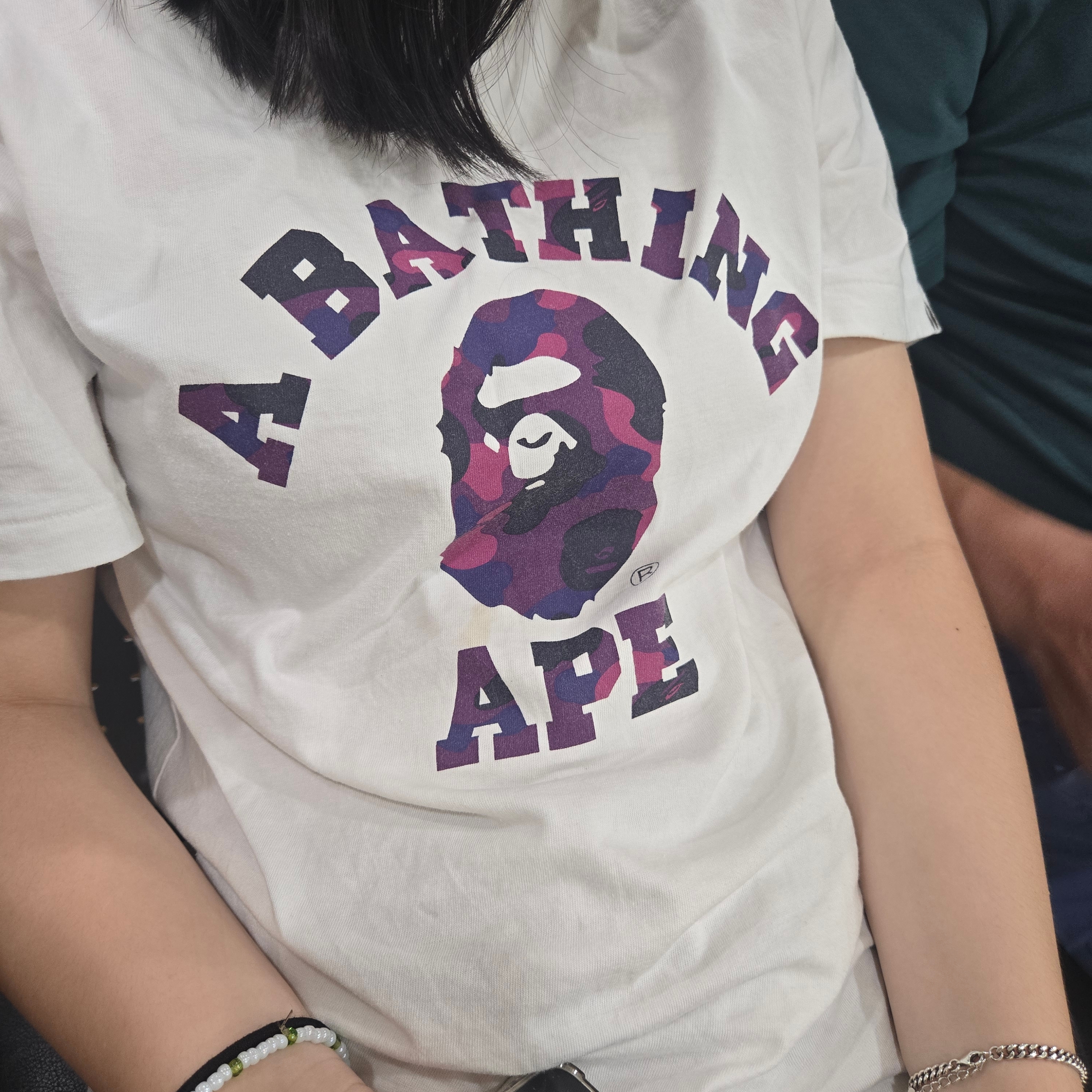 BAPE ABC Camo By Bathing Ape T-Shirt White Blue 착용 스타일