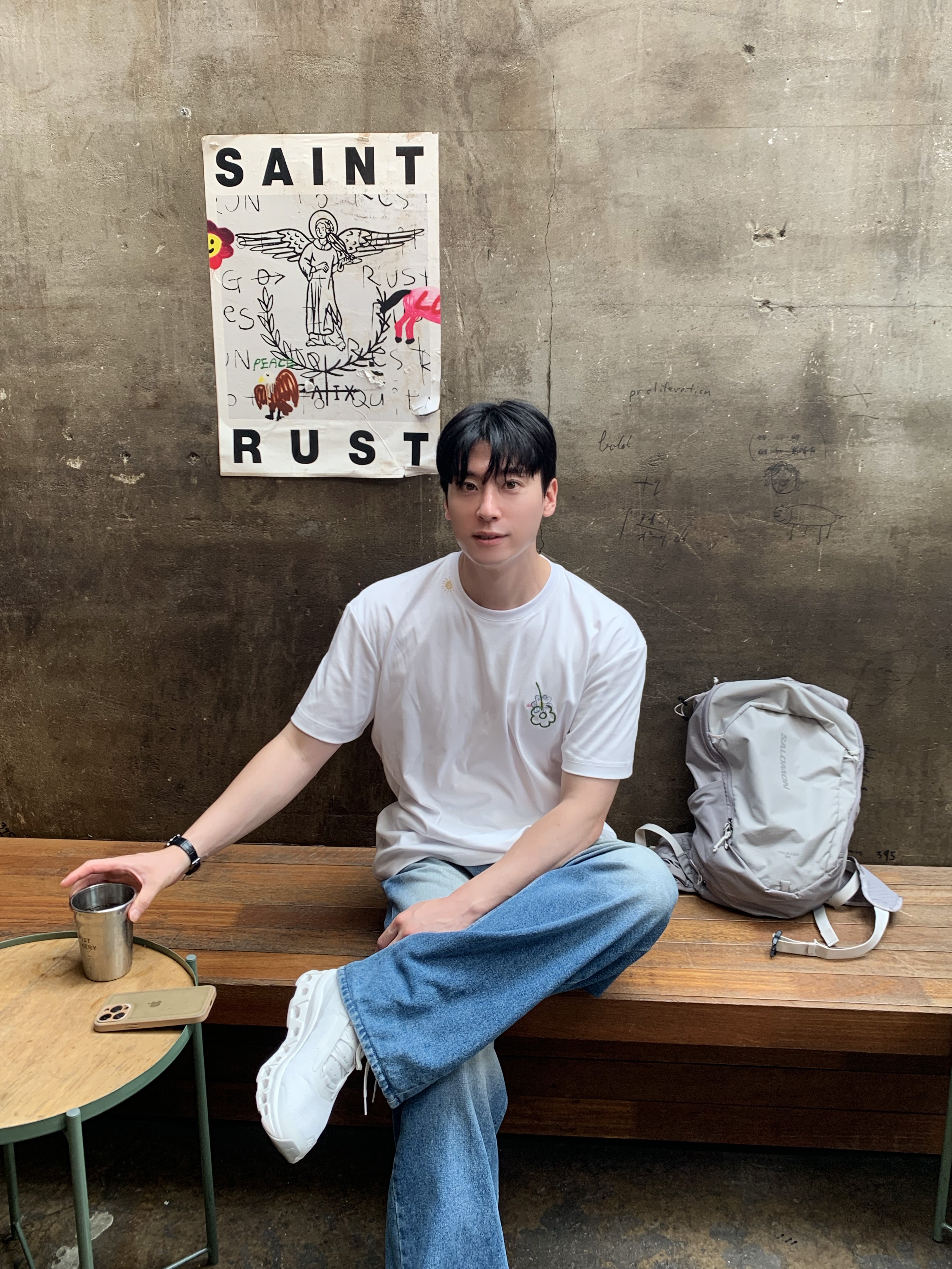 On Running Cloudmonster Void White 착용 스타일 - 1
