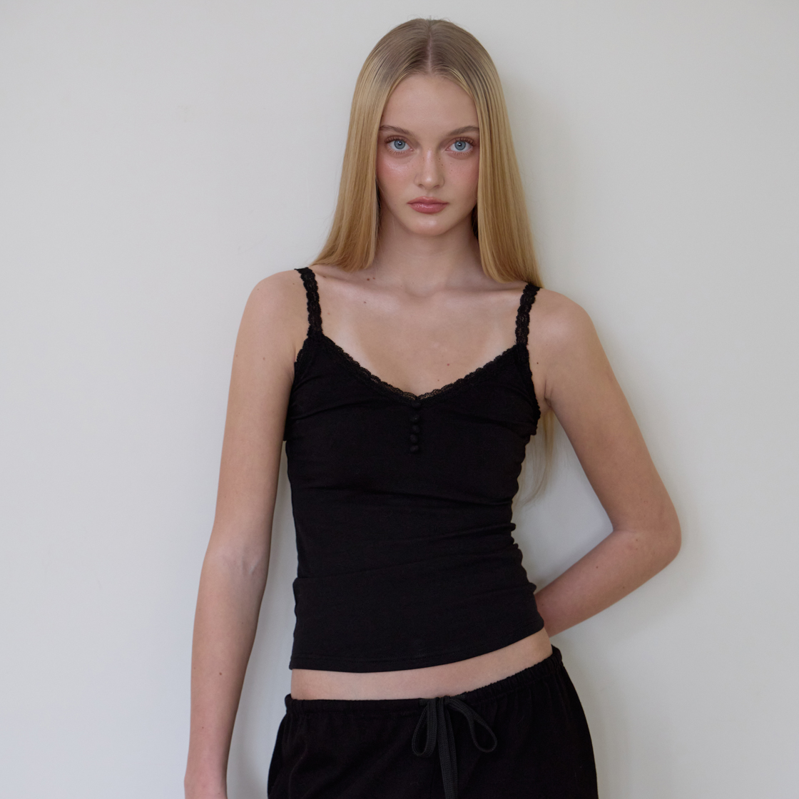 로제프란츠 버튼 레이스 슬리브리스 [블랙](Rosefrantz Button Lace Sleeveless [Black]) - 3