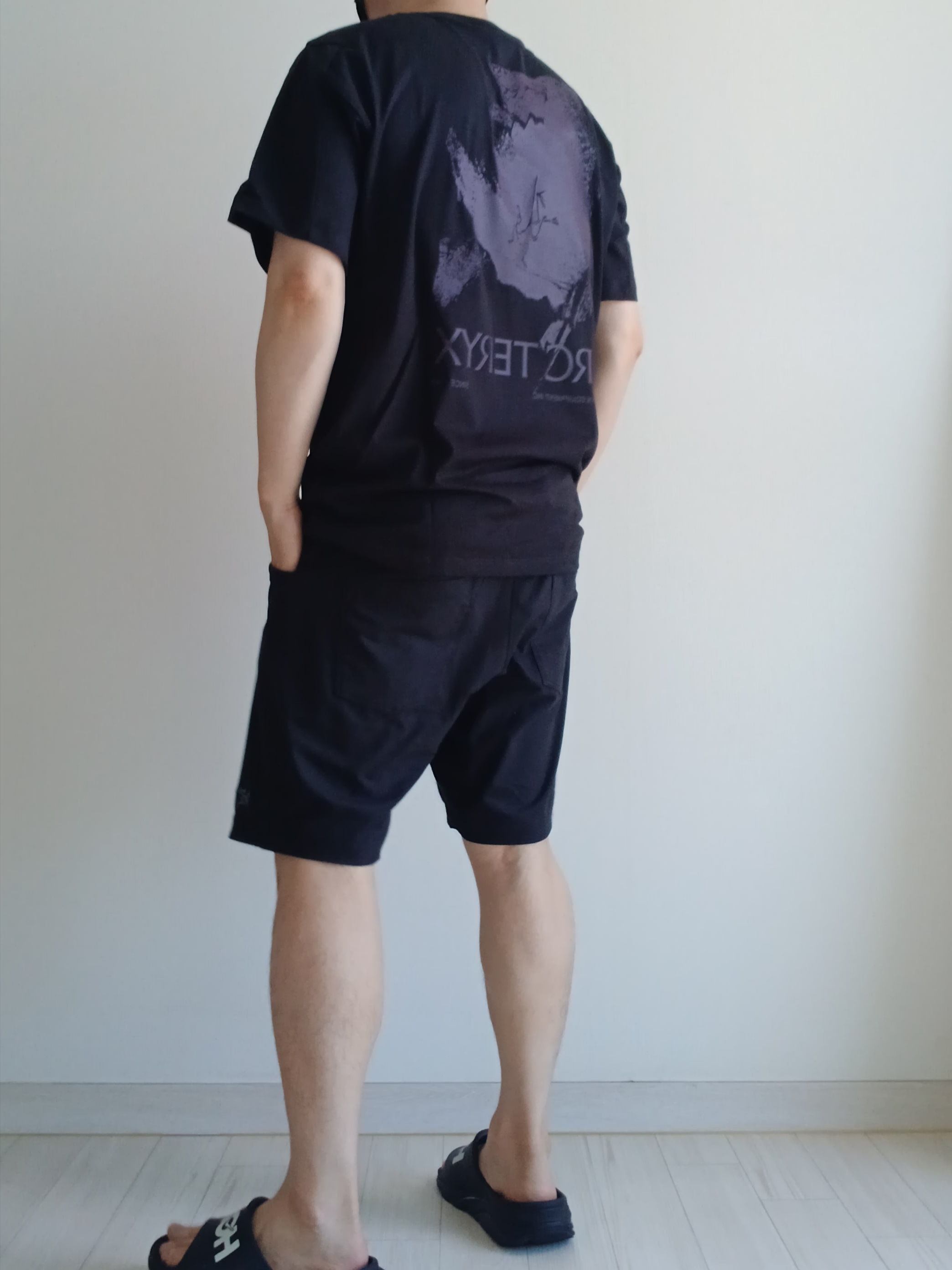 Arc'teryx Kragg SL Cotton Cacodaemon SS T-Shirt Black Moondrop, Arc'teryx Kragg Cotton Short 9 Inch Black 착용 스타일 - 10
