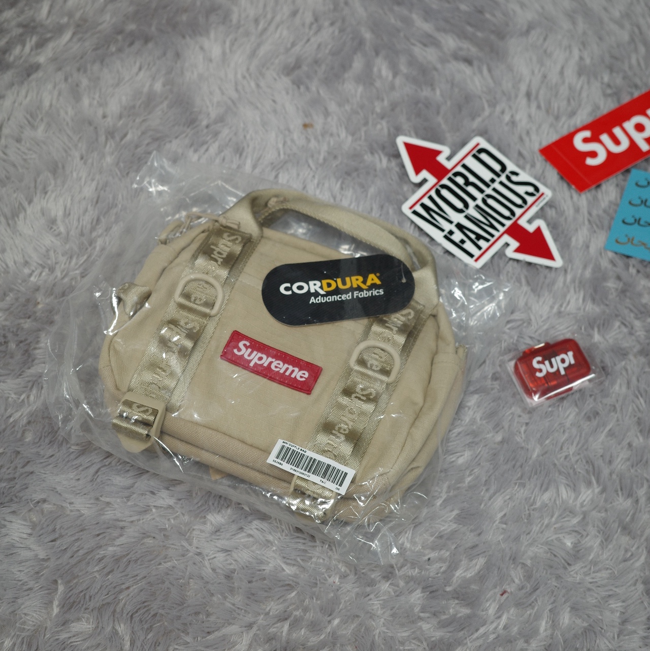 Supreme Mini Duffle Bag Tan - 26SS 착용 스타일 - 1