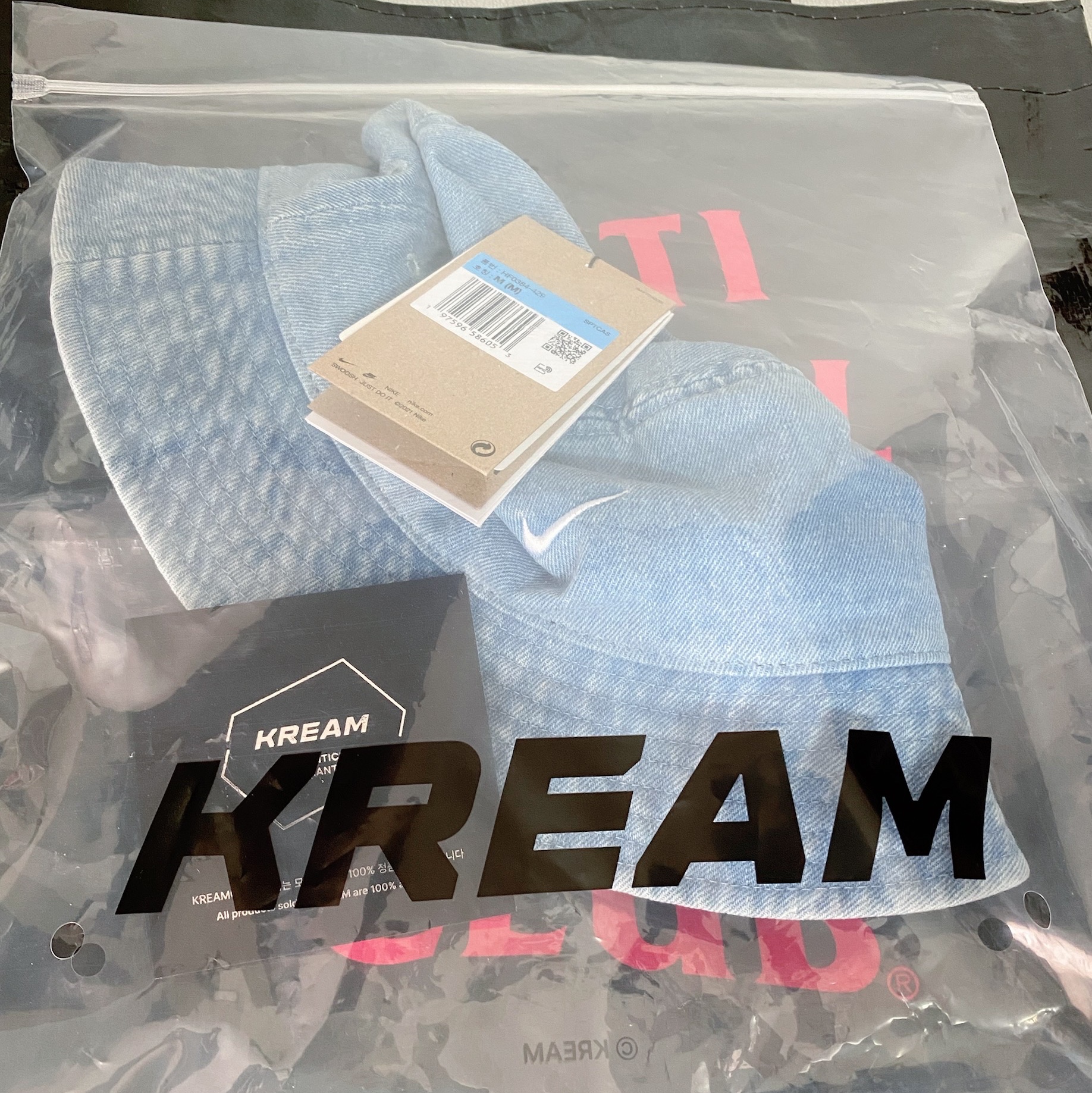Nike Apex Denim Bucket Hat Aegean Storm Thunder Blue 착용 스타일