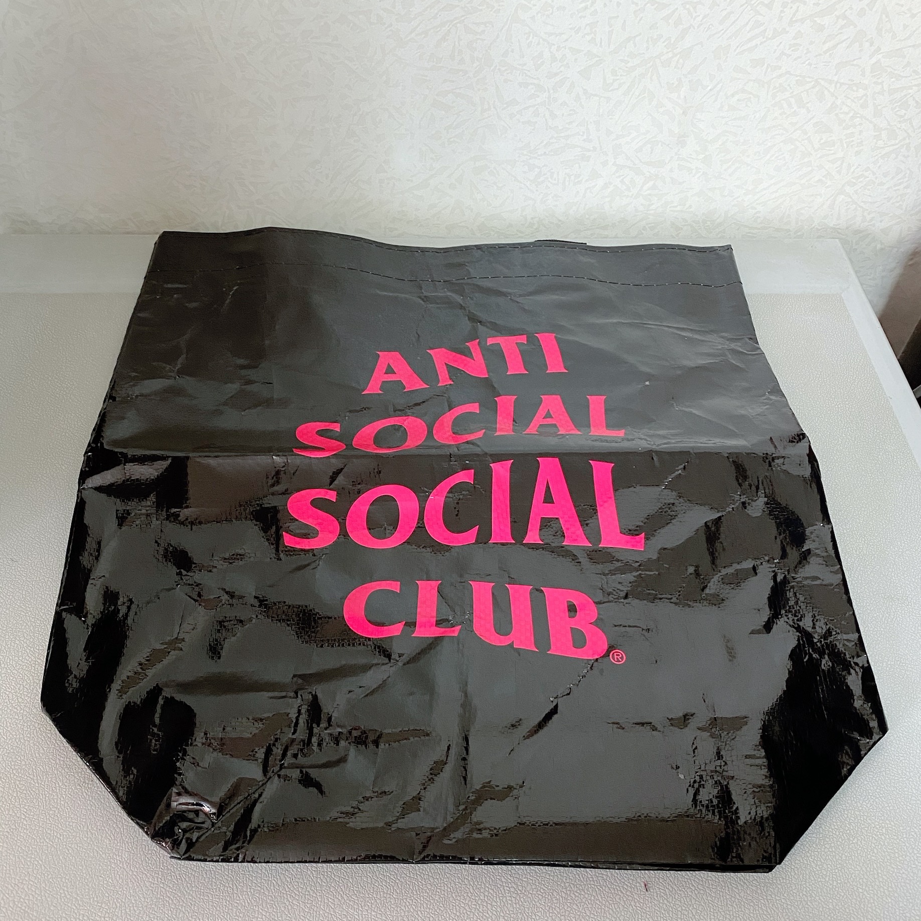 Anti Social Social Club Reusable Bag Black 착용 스타일