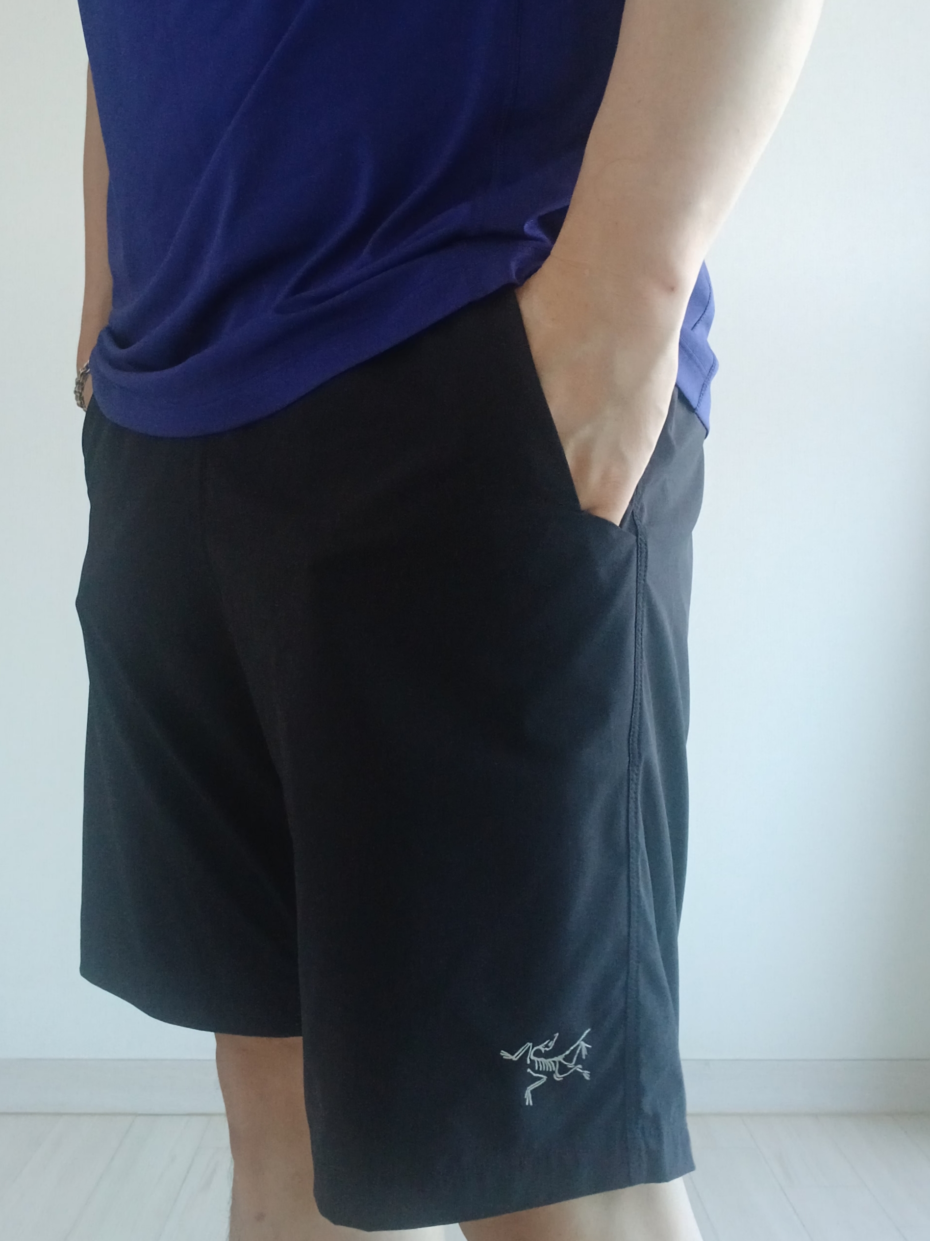 Nike ACG Trail Cap Black, Arc'teryx Incendo Shorts 9 Inch Black 착용 스타일 - 4