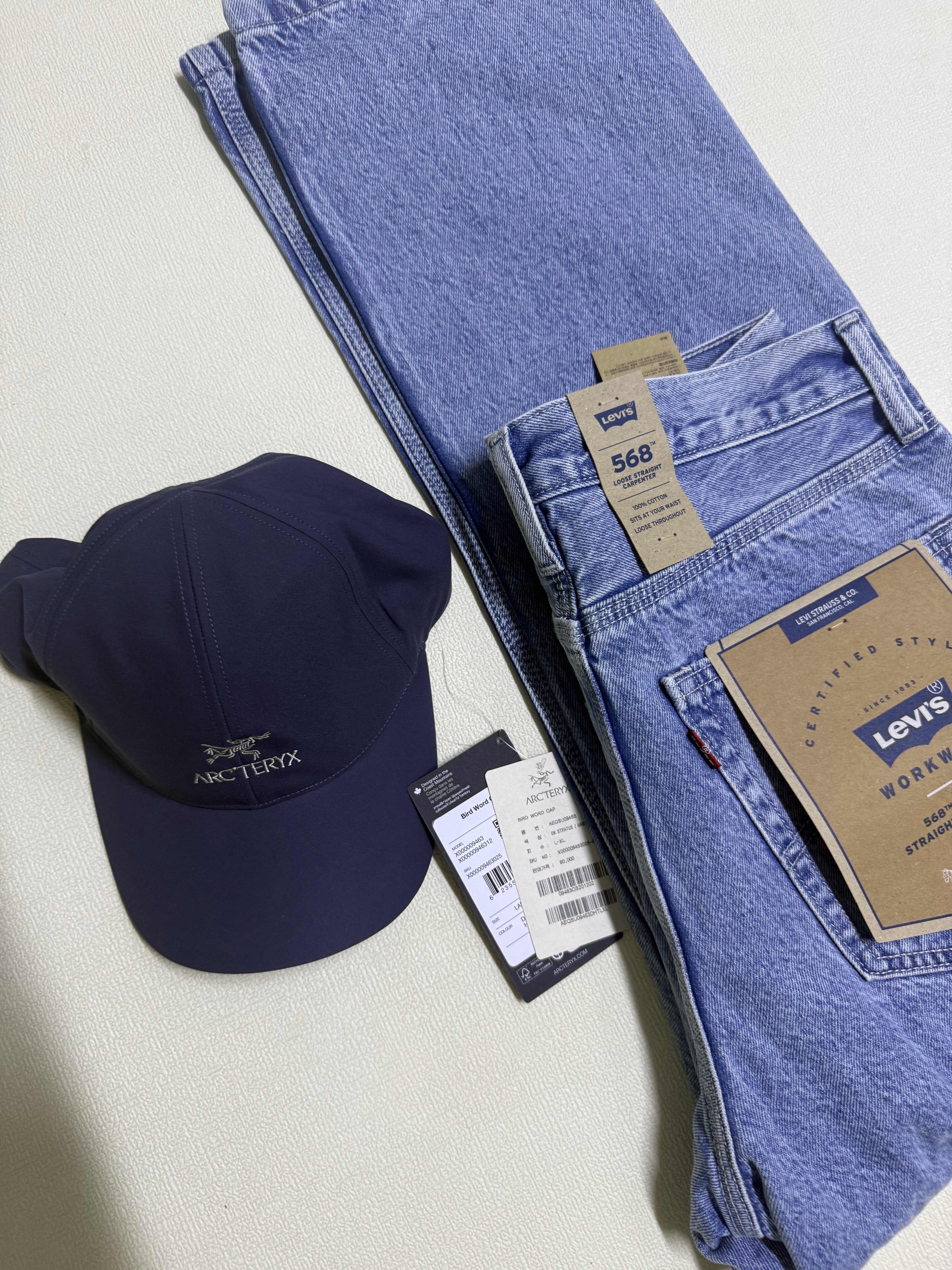 Levi's 568 Loose Straight Cool Jeans Medium Indigo 착용 스타일 - 2
