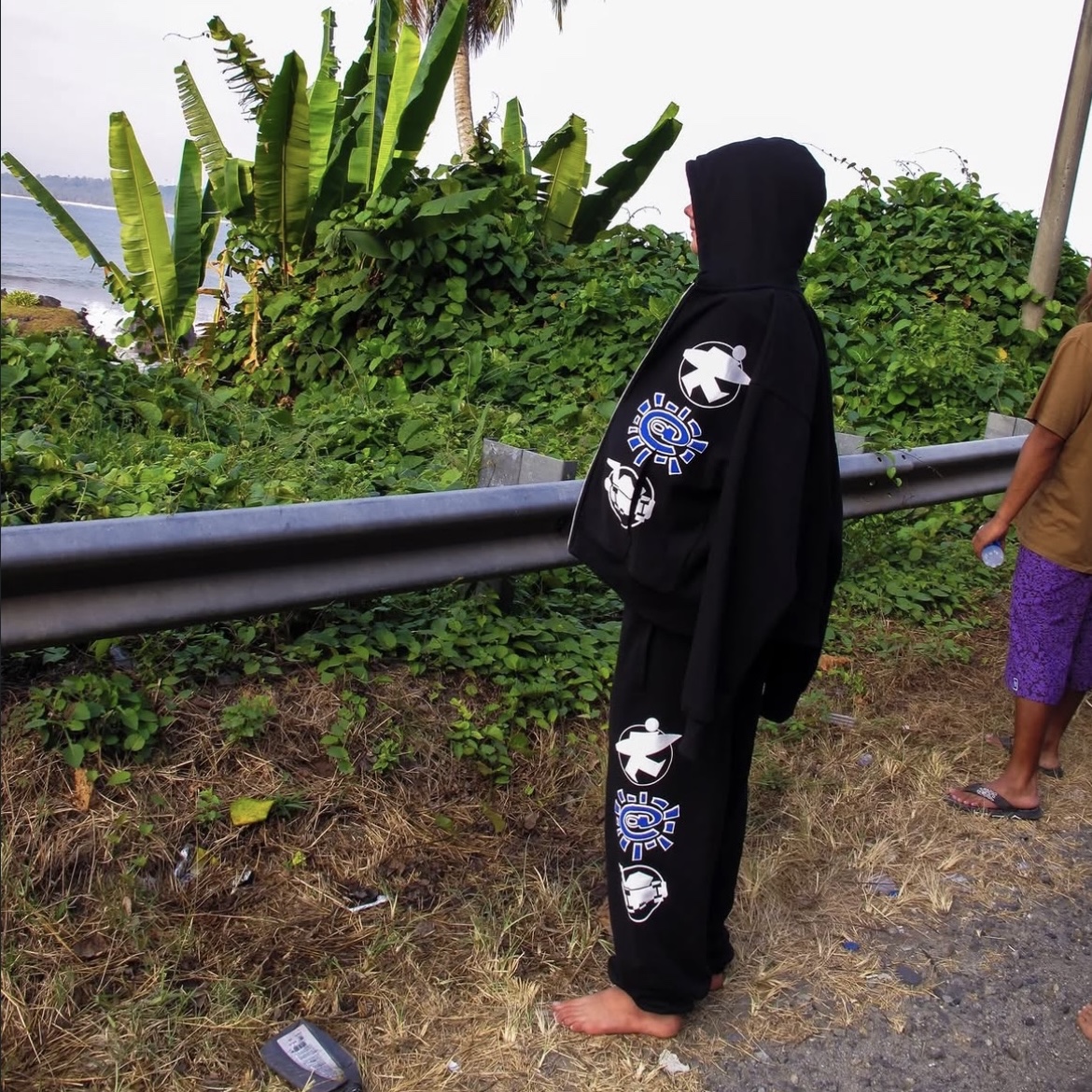 Stussy x Always Do What You Should Do Stack Zip Hoodie Black 착용 스타일 - 1