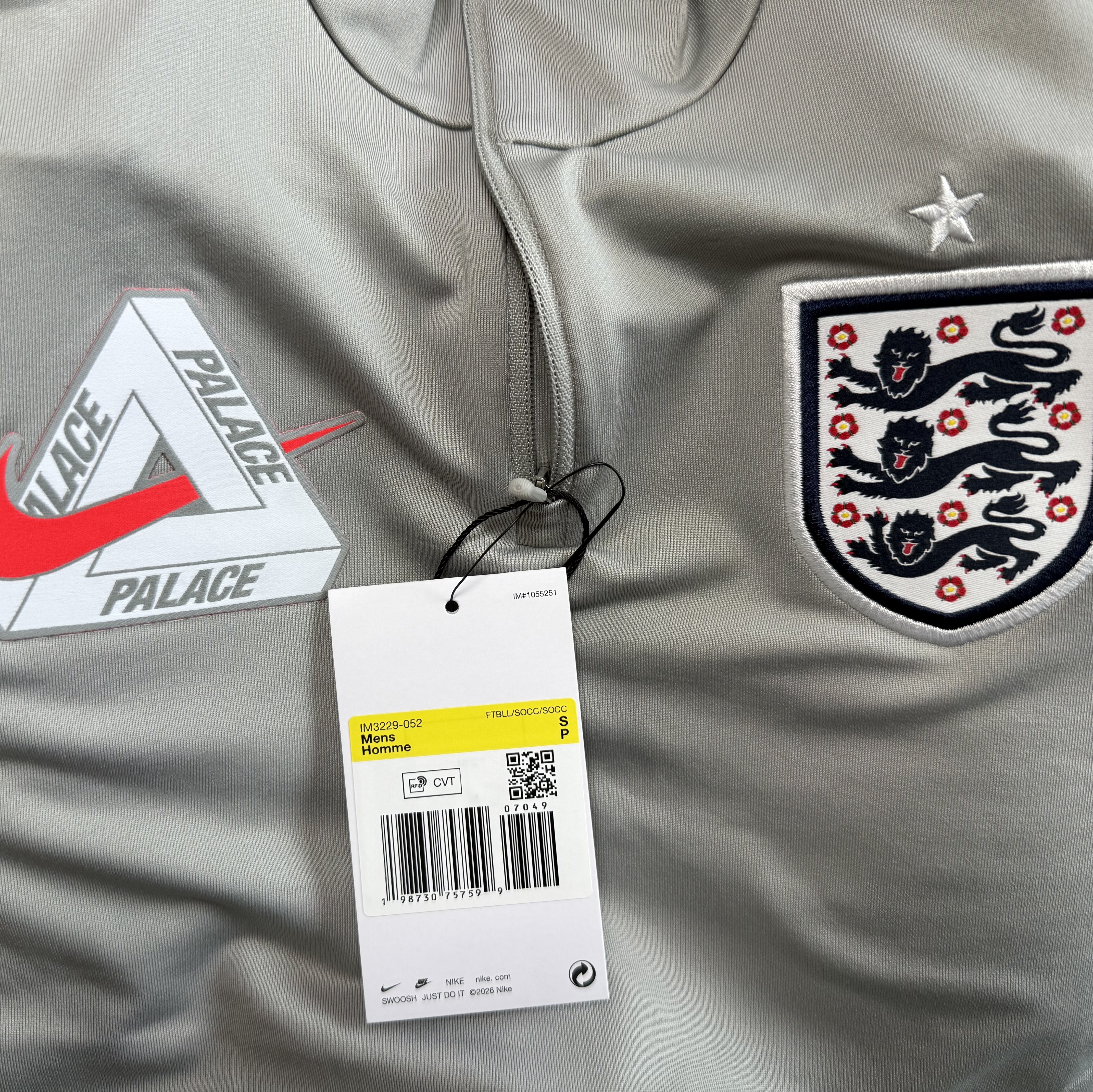Palace x Nike England Dri-Fit Strike Drill Top Pewter Grey Cool Grey 착용 스타일