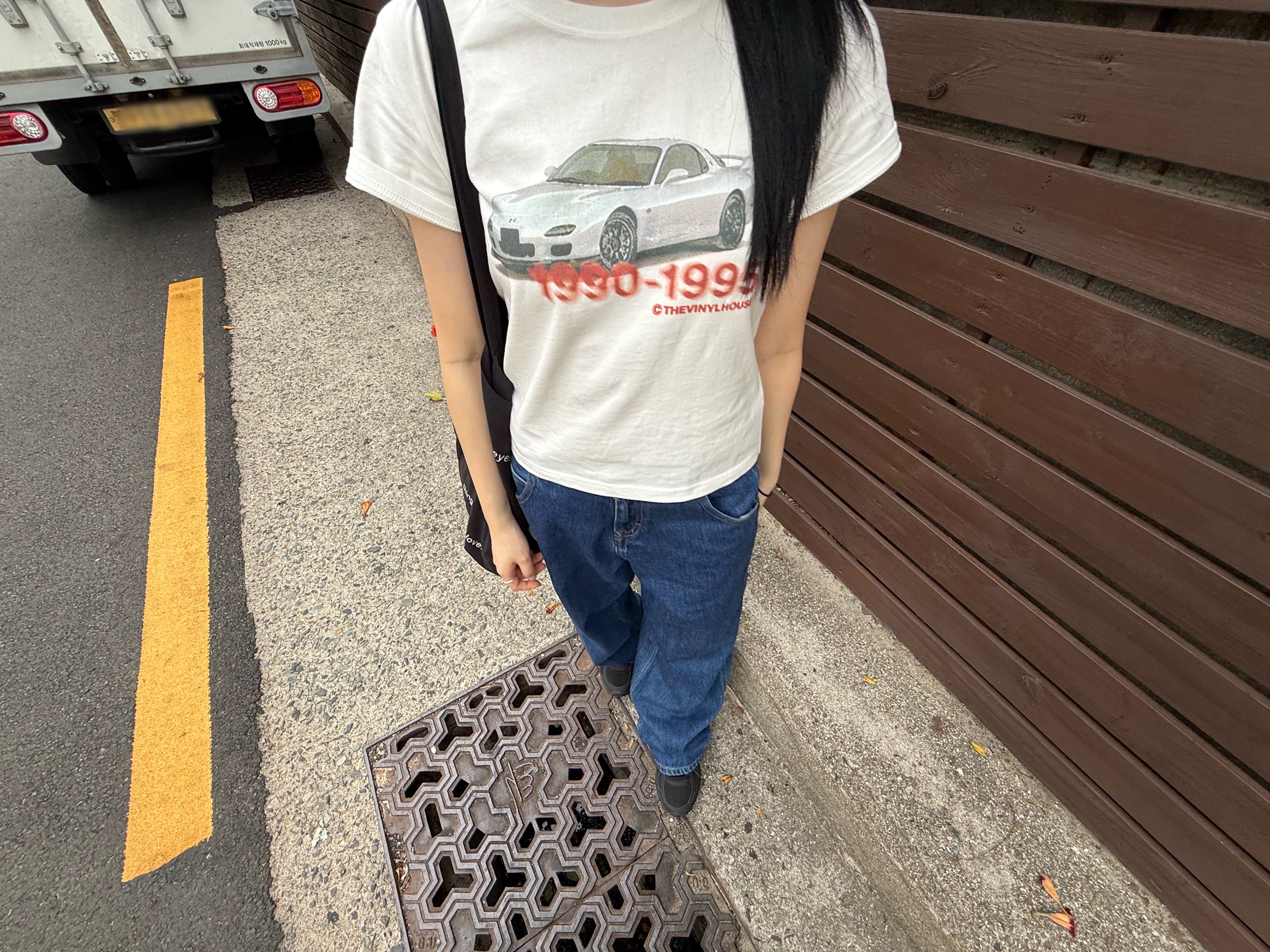 Thevinylhouse Old Car T-Shirt White, Asics Jog 100 S Black - 2E Wide 착용 스타일 - 5