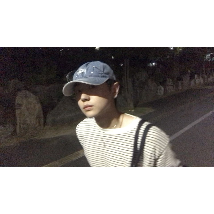 Stussy New Era 9Twenty Stussy Sport Cap Blue, (W) Danton Stripe Long Sleeve Sweat T-Shirt 1109 Ecru Black 착용 스타일 - 3
