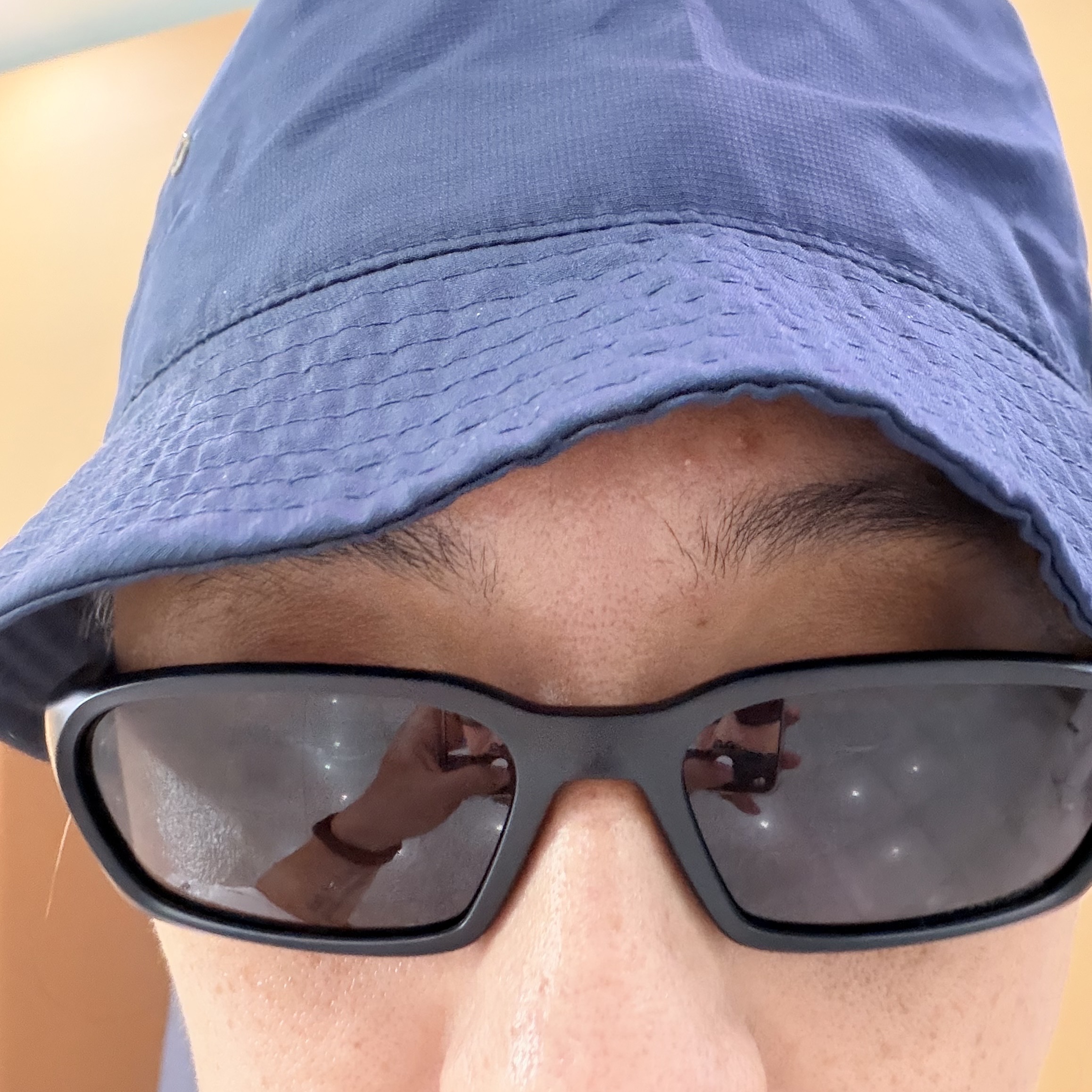 Oakley Terraforma Matte Black Prizm Grey 착용 스타일