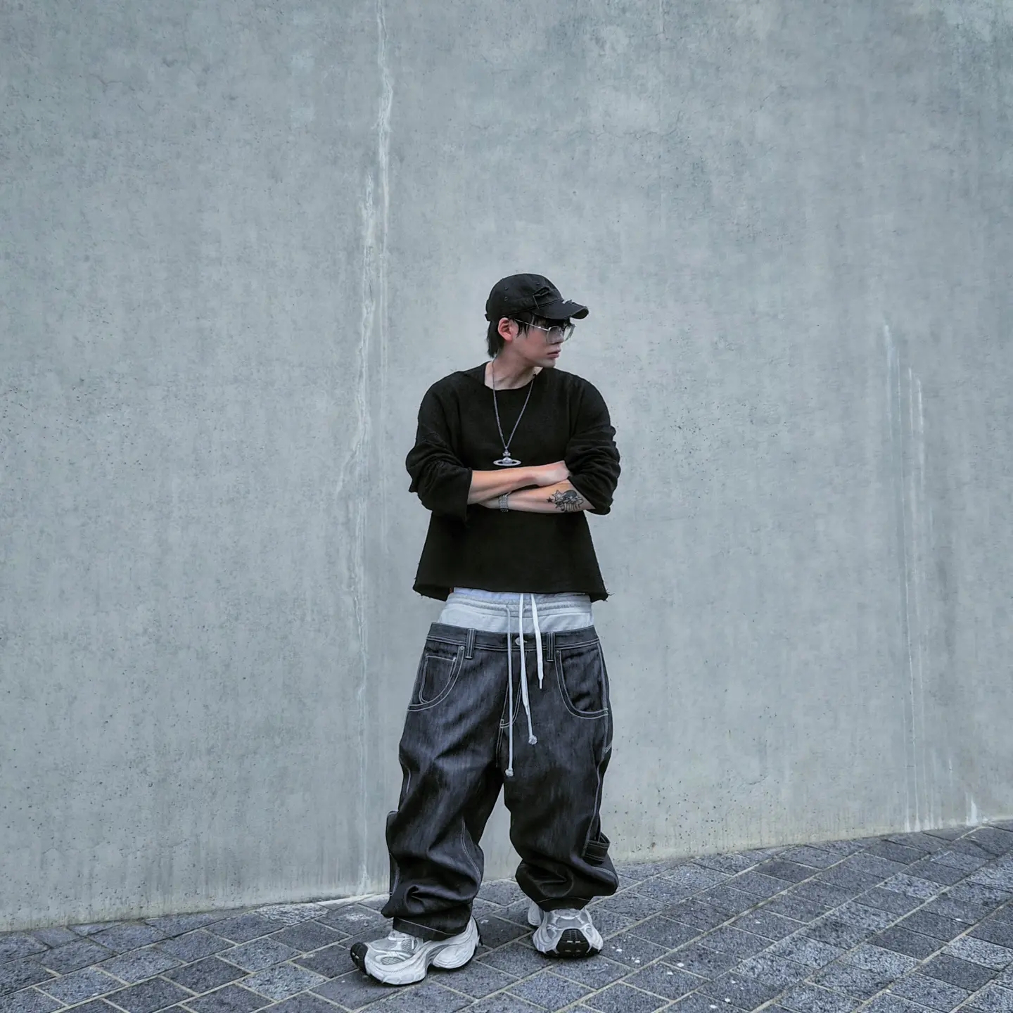 Protocol Index 3 Layered Denim Pants Indigo Blue, Project G/R Distressed Filth Club Cap Washed Black 착용 스타일