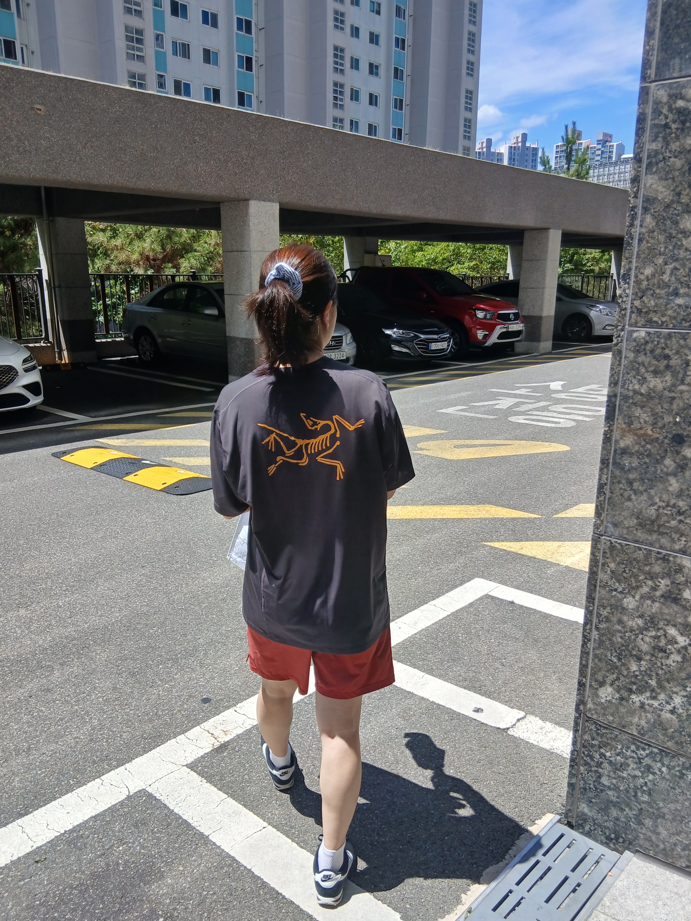 NUART STUDIO OYW UV Protection 3-Fold Auto Reverse Umbrella Black, DECATHLON Running Mid-Cut Socks 2 Pairs Fine Run 500 Ultra White 착용 스타일 - 3
