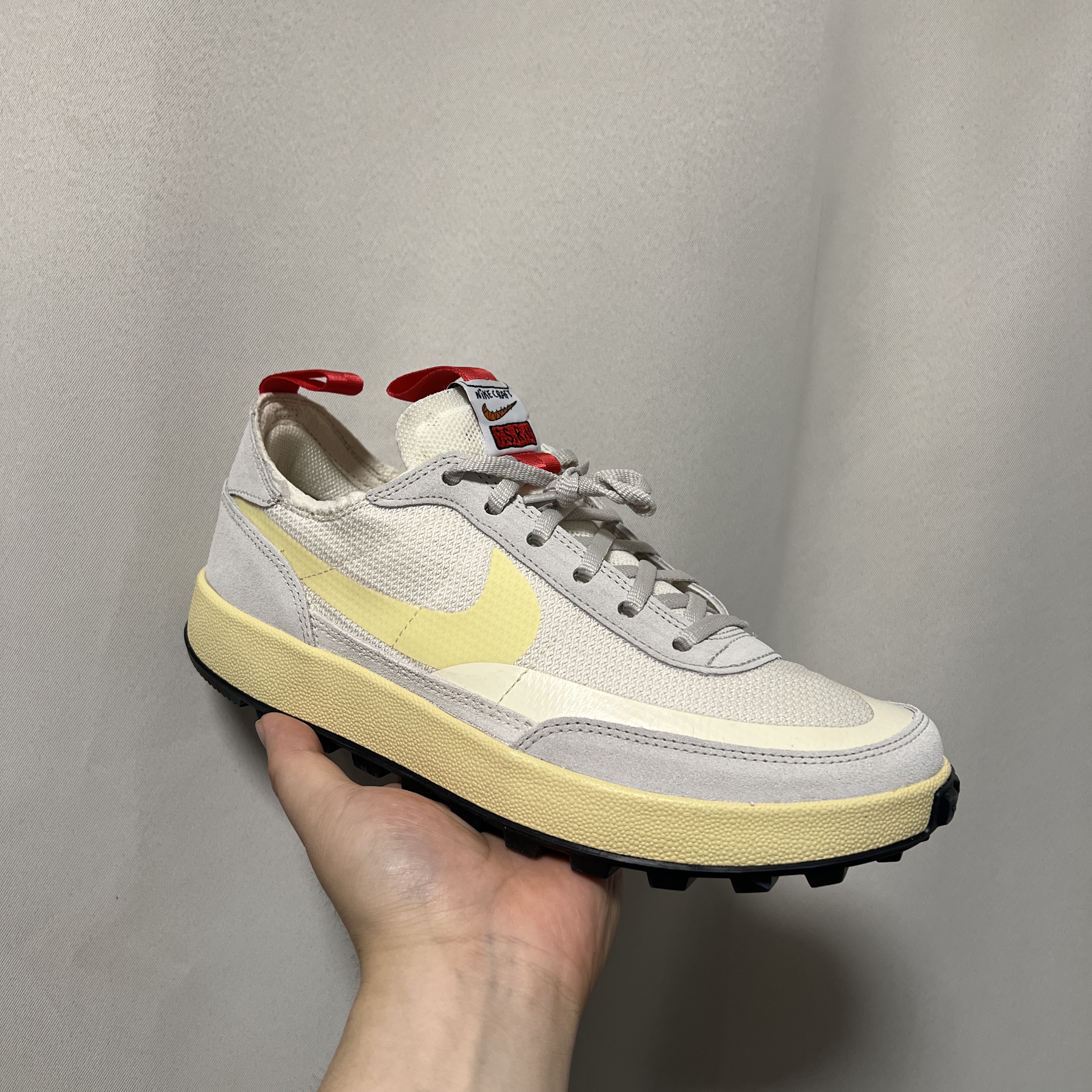 Nike x Tom Sachs General Purpose Shoe Grey Yellow 착용 스타일 - 1